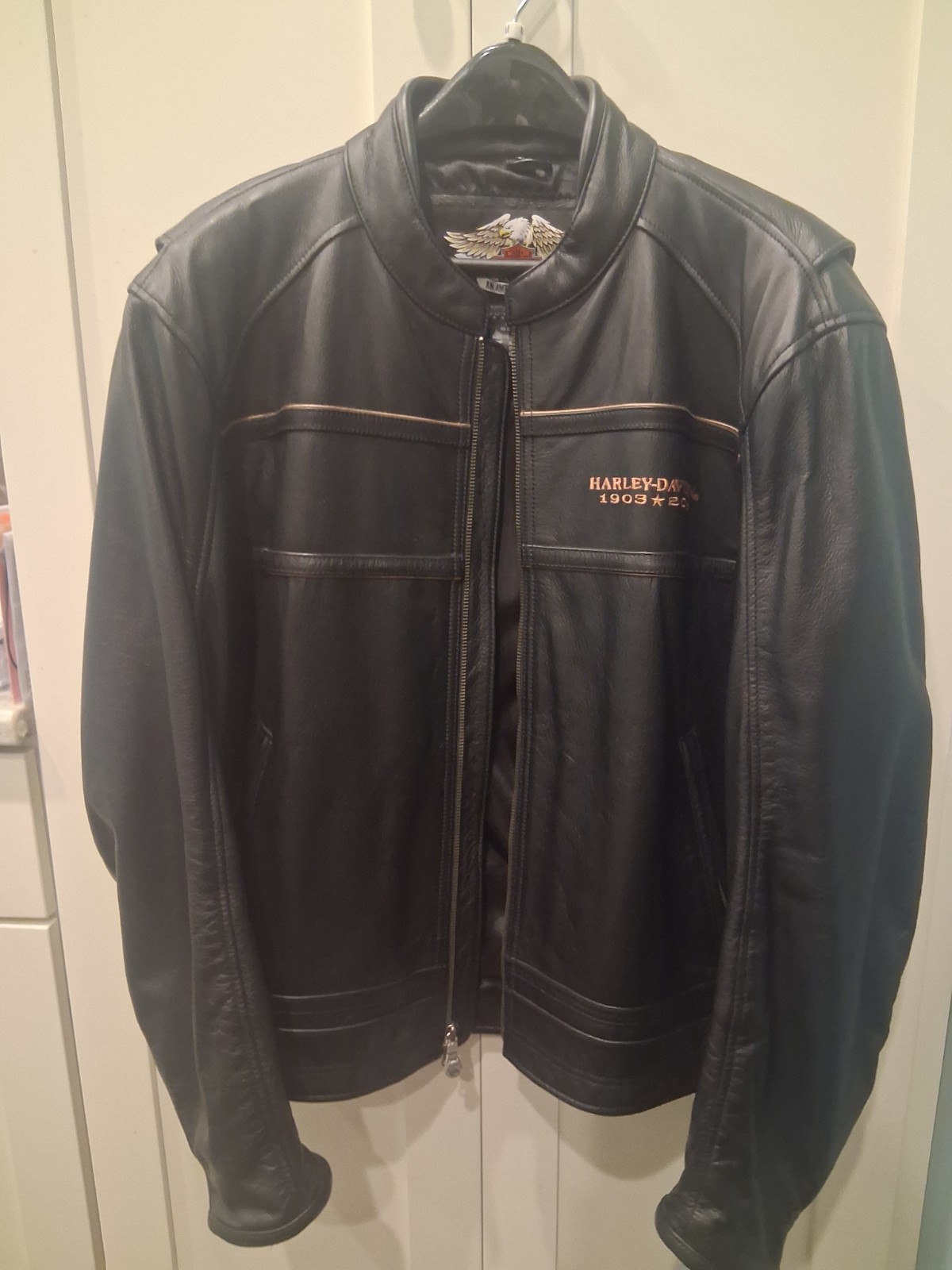 Harley davidson 105th anniversary leather coat and vest