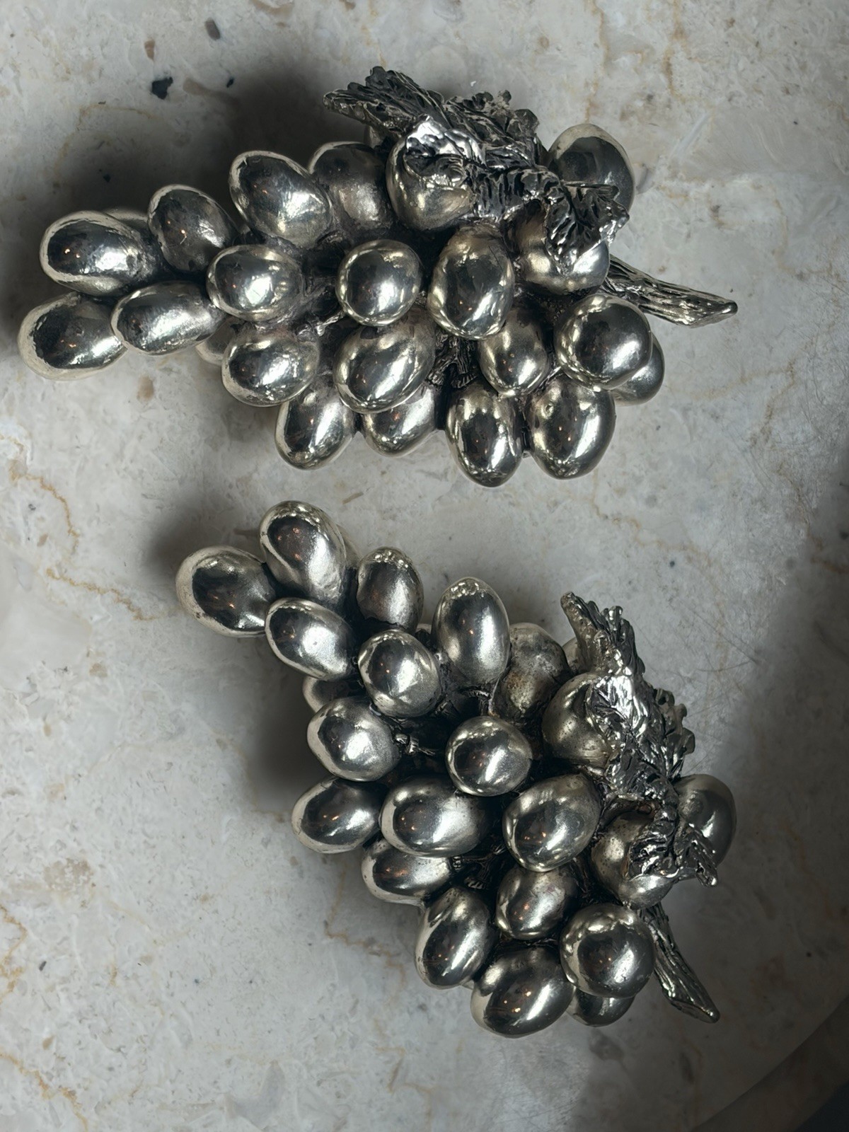 Vintage Elegance Brand Silver Plated Metal Grape Clusters Set Of 2 Stunning