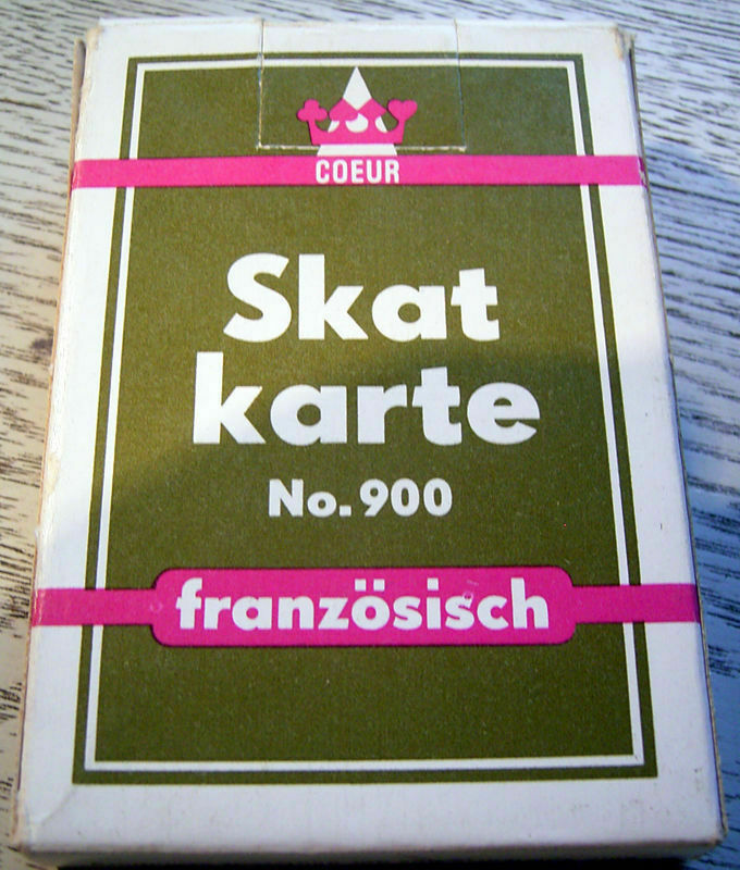 Skat cards - Coeur GDR Altenburg No. 900 French