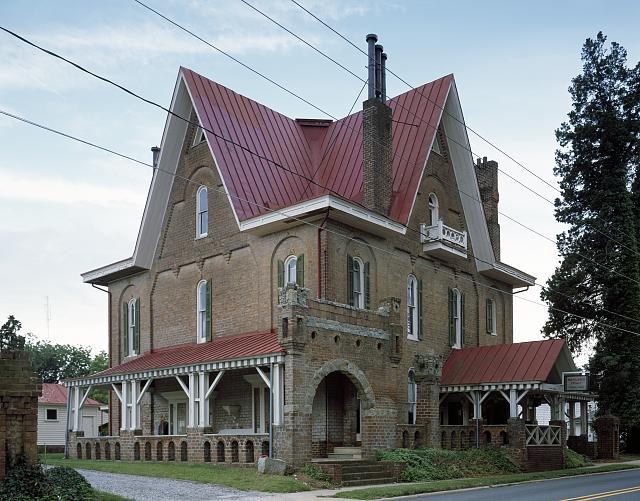 Photo:Kernersville North Carolina K�rner's Folly 1980s Victorian House