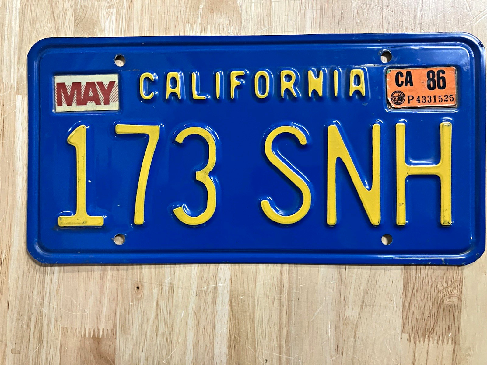 1970’s California Passenger Car Plate Blue/Yellow May 1986 Sticker VG+ Condition
