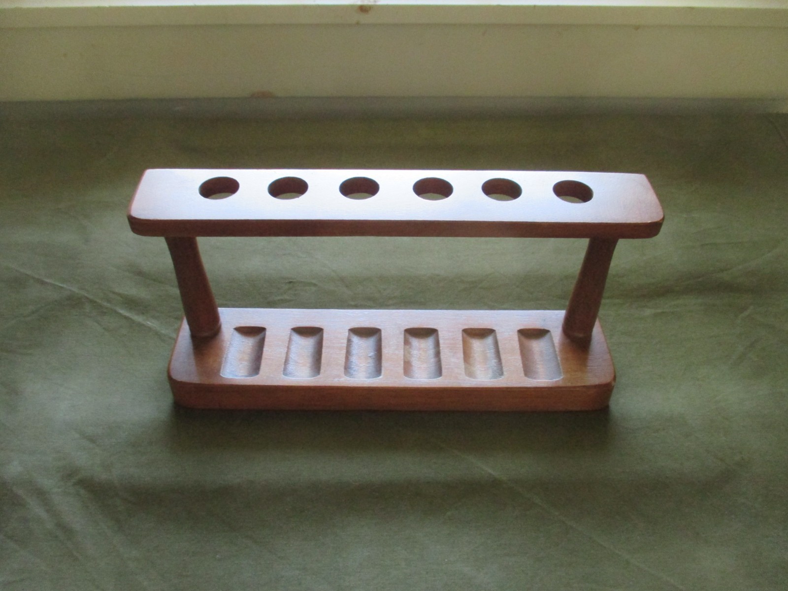 Vintage Tobacco Pipe Rack