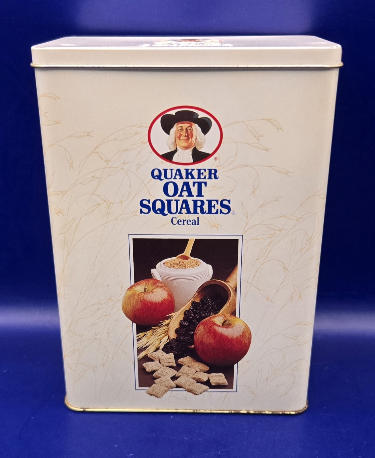 Vintage Quaker Oats Squares Cereal Collectible Tin w/Recipe on Bottom of Lid🌾