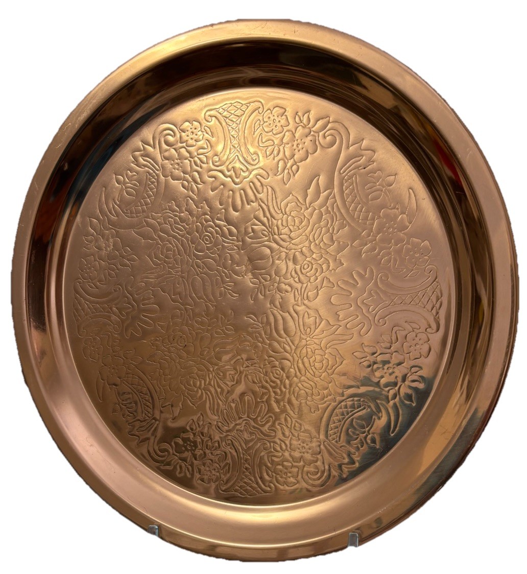 Vintage Round Copper Floral Embossed Serving Tray Platter 12 1/8” D 1\ Vintage Round Copper Floral Embossed Serving Tray Platter 12 1/8” D 1\