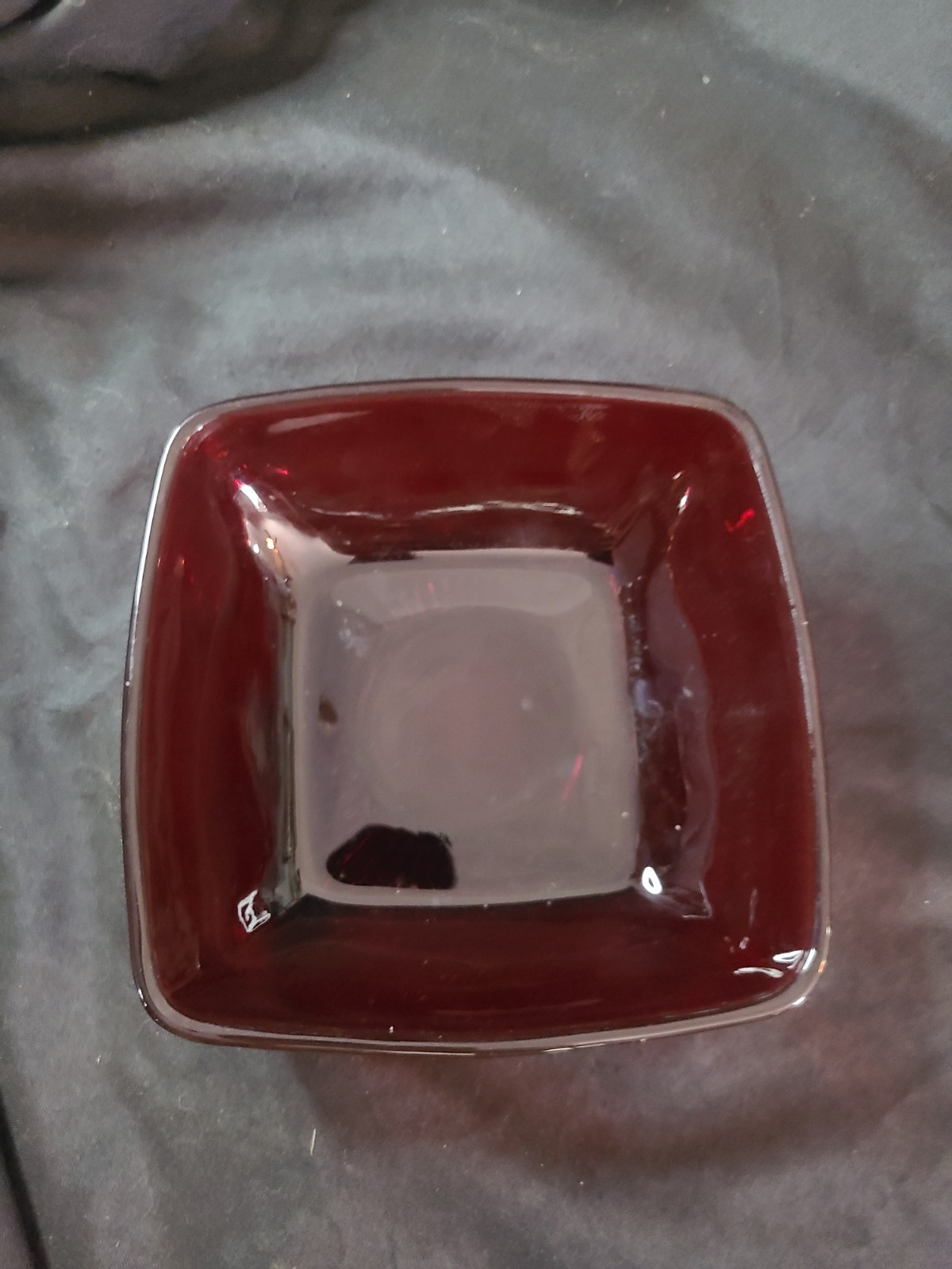 Anchor Hocking ROYAL RUBY RED SQUARE BERRY BOWL
