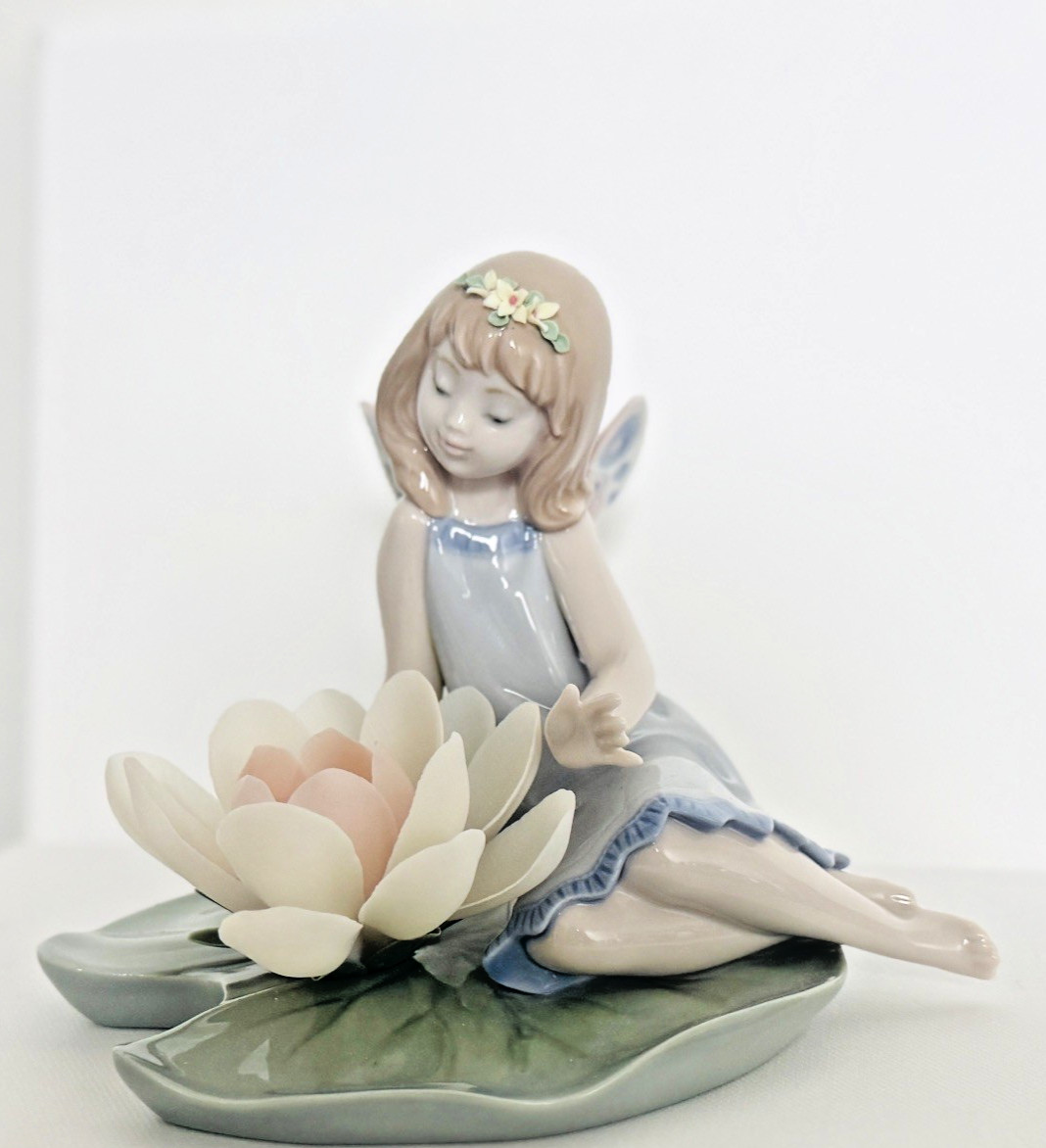 Lladró 6645 Lily Pad Love Fairy Minor Petal Loss El Pais de la Fantasia Orig BOX