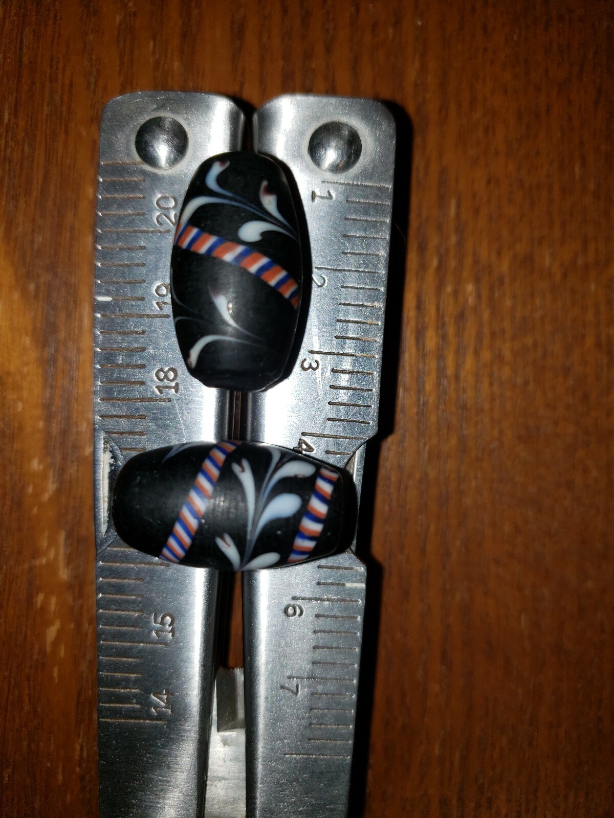 Lewis and Clark Trade Beads 14 mm x 25 mm Qty 12