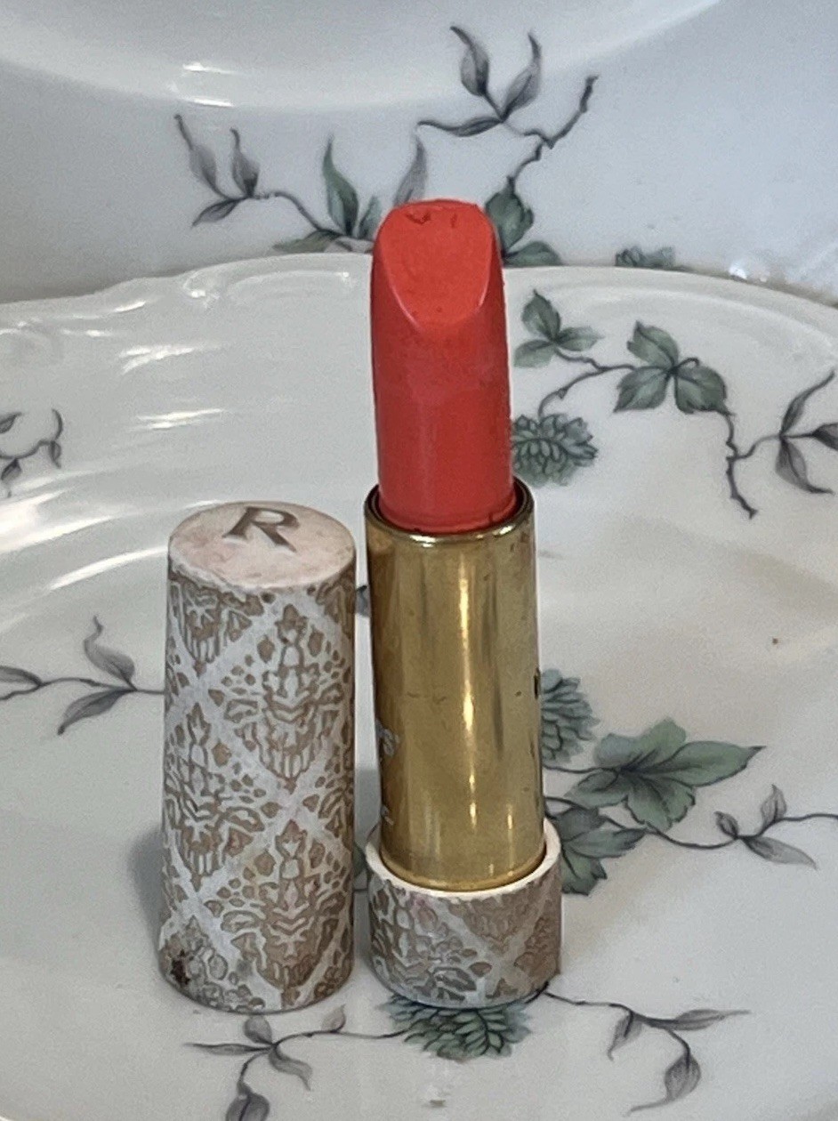 VINTAGE REVLON MOON DROPS  MID CENTURY LIPSTICK  COLLECTIBLE MELONADE  NOS