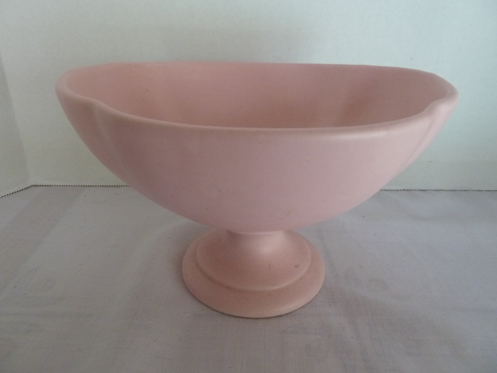 VTG Royal Haeger Pottery Pink Bowl or Planter Made In USA