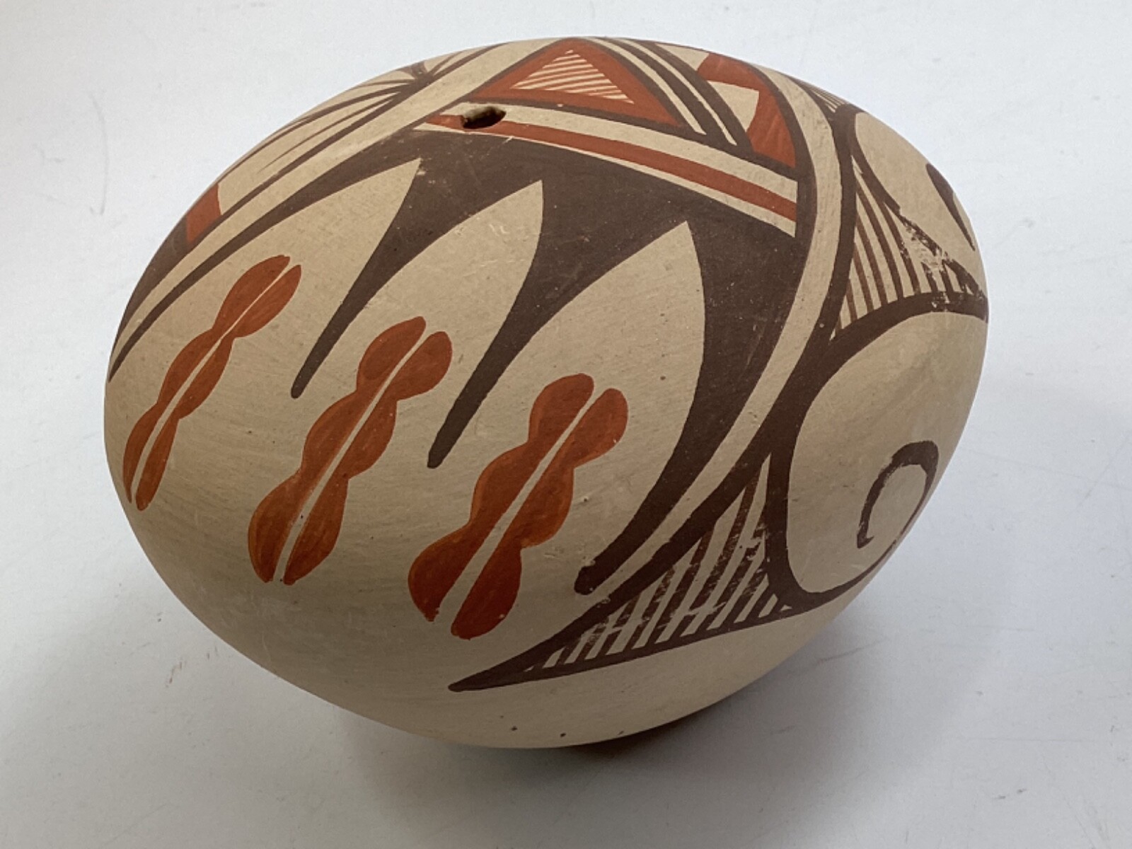 SM CTG SIGNED Chinana Native American Jemez Pueblo Glazed Pottery Vase (A4) SM CTG SIGNED Chinana Native American Jemez Pueblo Glazed Pottery Vase (A4)