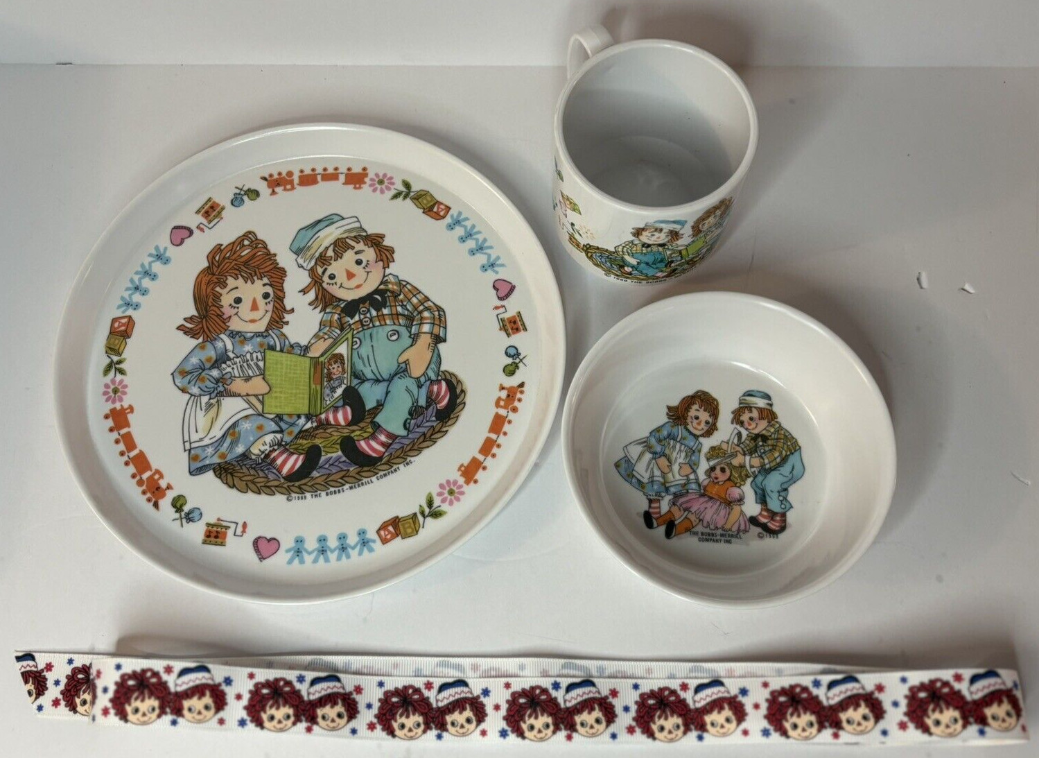 Vintage 1969 Raggedy Ann & Andy Child\'s Plate, Bowl, & Mug Oneida Deluxe Vintage 1969 Raggedy Ann & Andy Child\'s Plate, Bowl, & Mug Oneida Deluxe