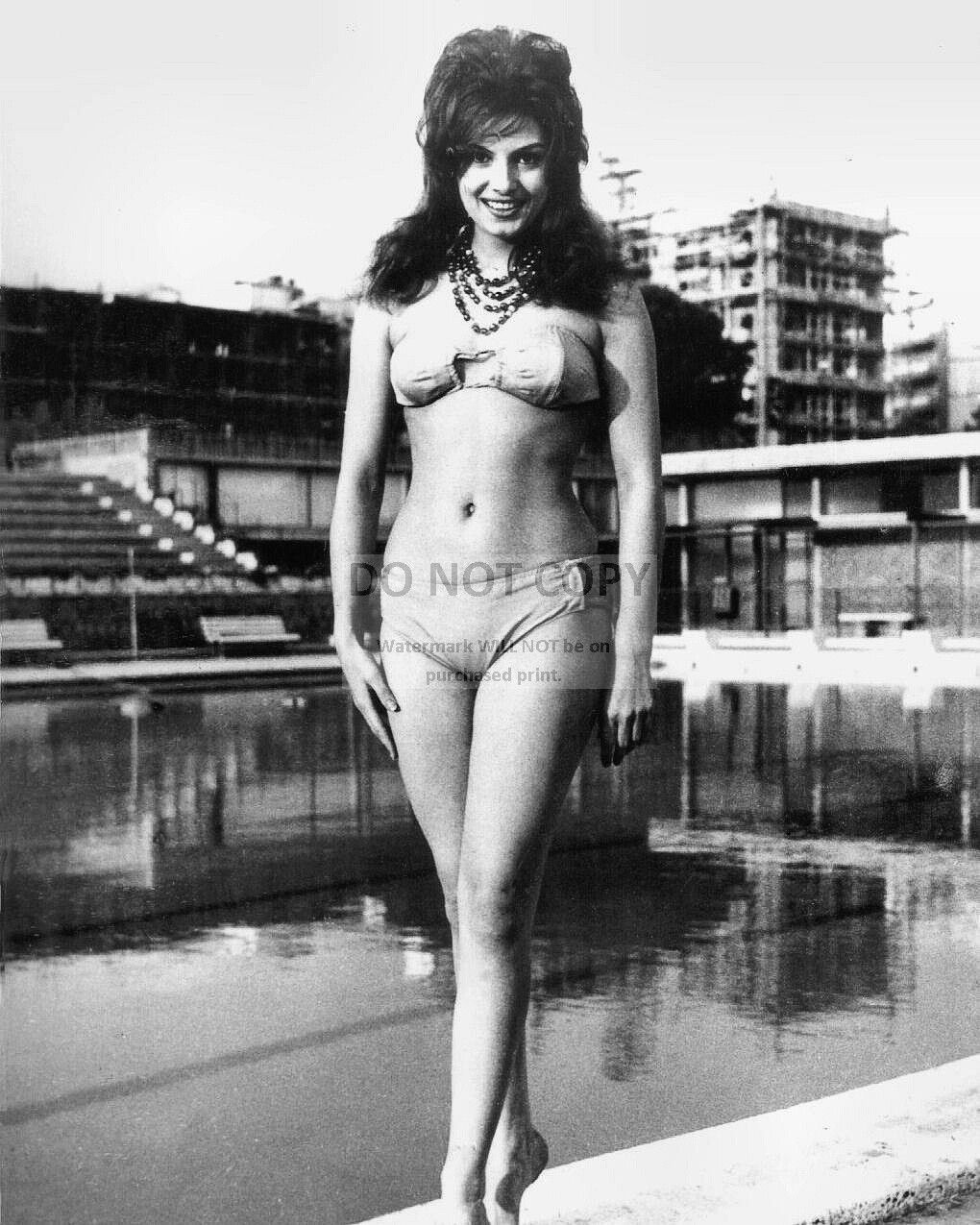 ROSANNA SCHIAFFINO ITALIAN ACTRESS PIN UP - 8X10 PUBLICITY PHOTO (FB-262)
