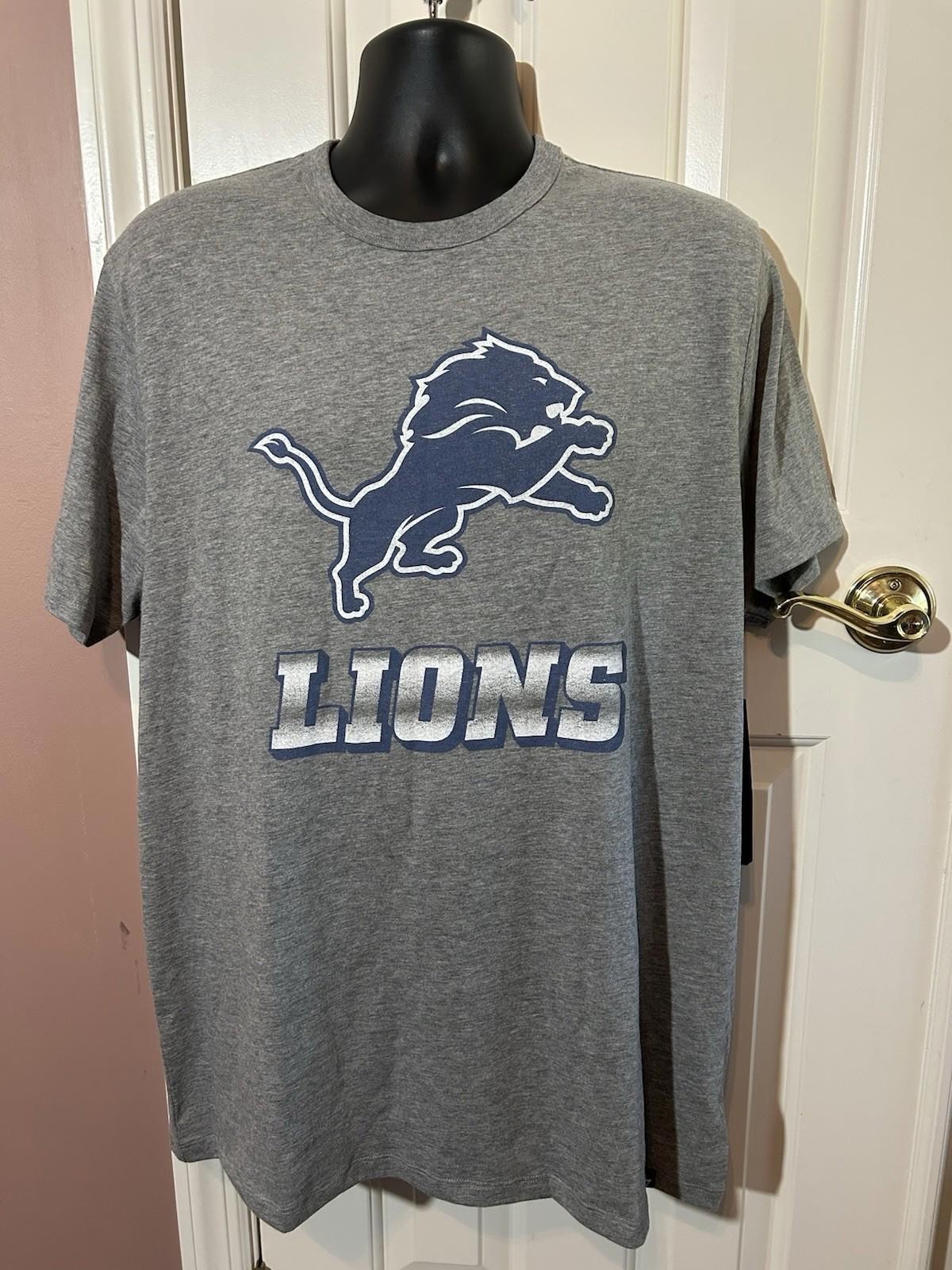 47 Brand Detroit Lions T Shirt Gray Mens Size Large Gray Distressed Look New