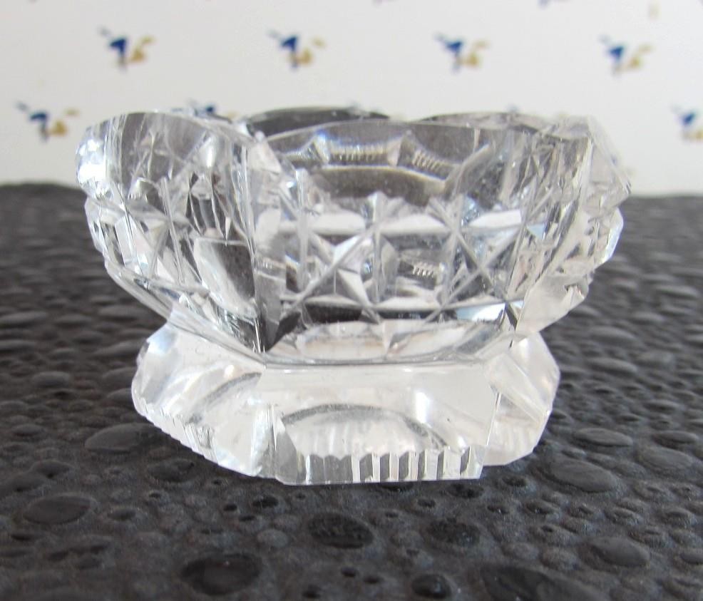 Pedestal Base Beveled Hexagon Open Salt Cellar Dip ca 1900's