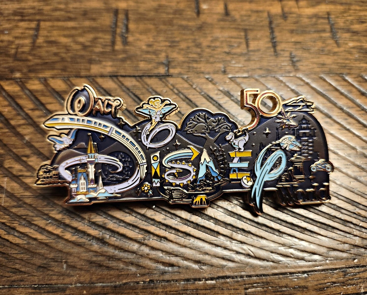 Disney Walt Disney World 50th Anniversary Limited Edition Single Pin