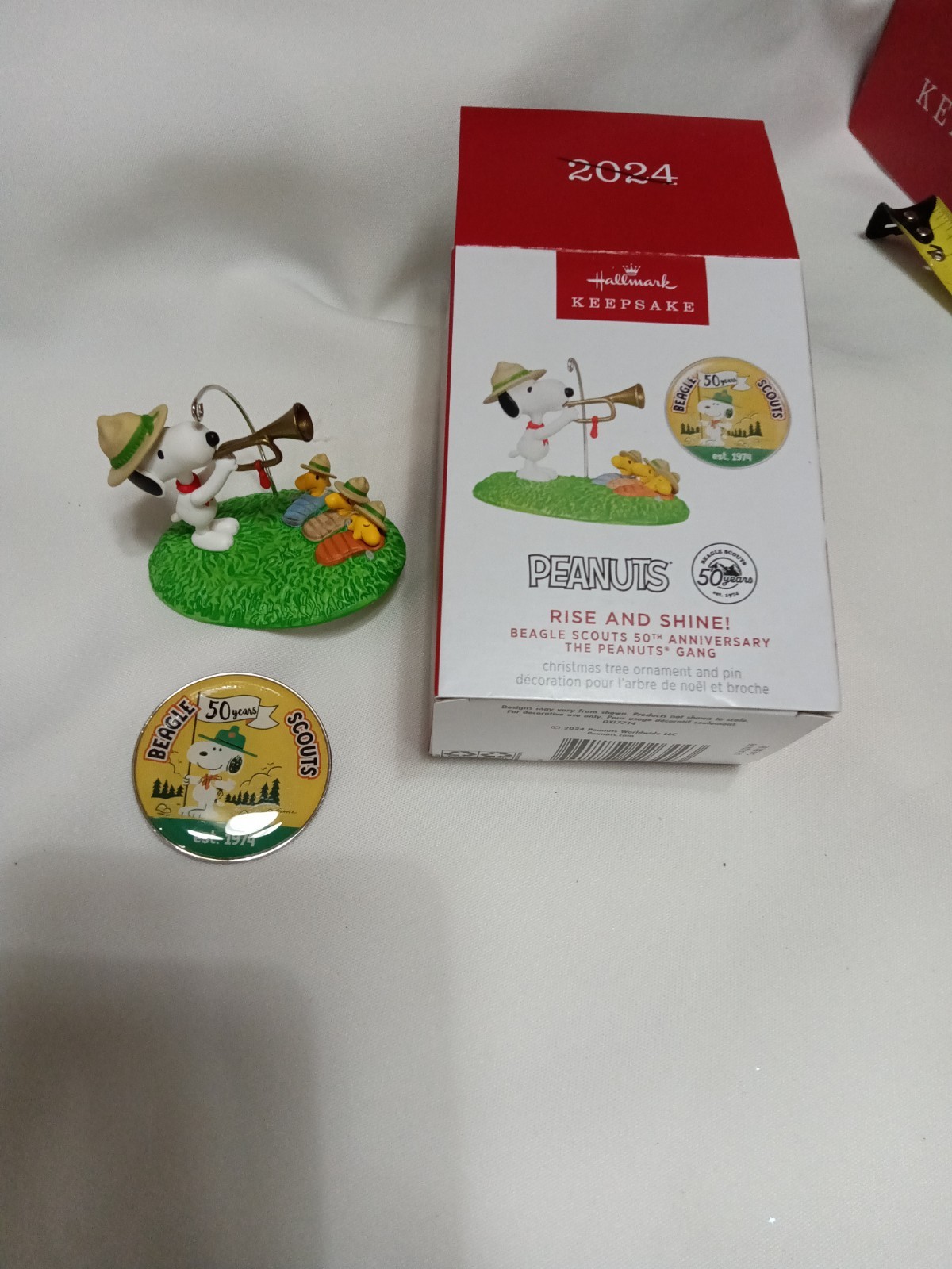 Beautiful Hallmark Keepsake Ornament \