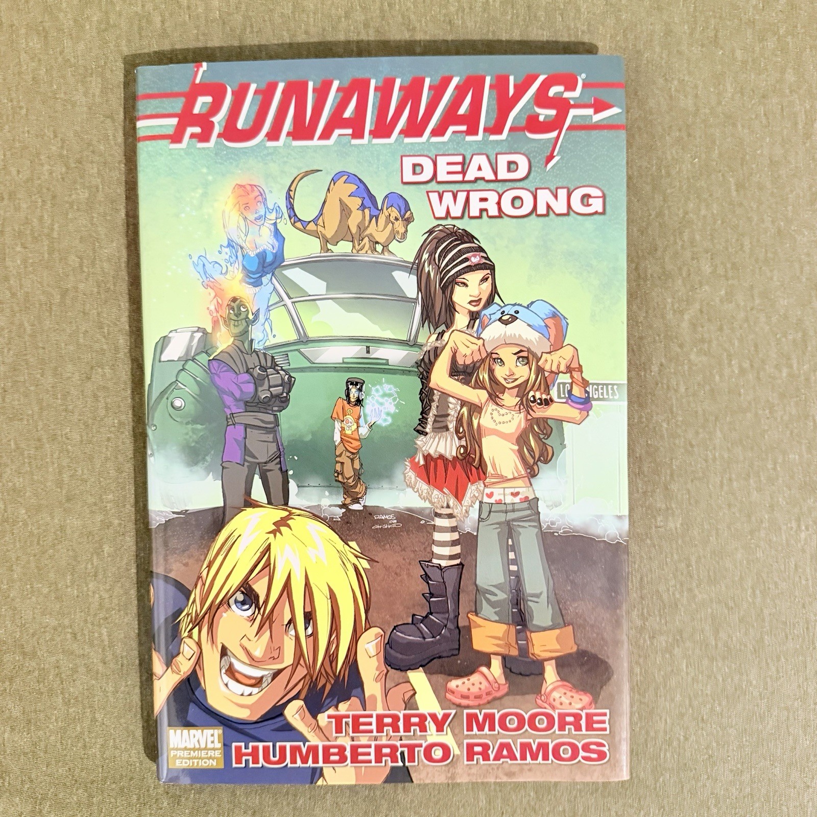 Runaways Dead Wrong HC Terry Moore Humberto Ramos Hardcover Marvel Comics