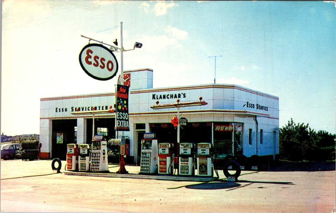 Klanchar's Esso Servicenter 505 Lincoln Highway Irwin PA Postcard 1950s Klanchar's Esso Servicenter 505 Lincoln Highway Irwin PA Postcard 1950s