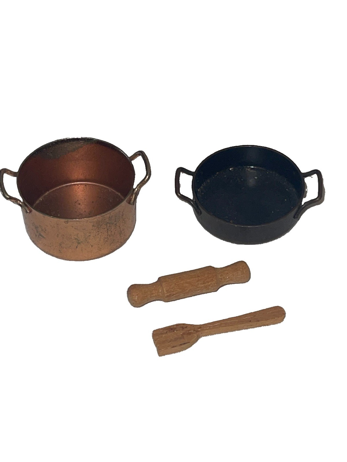 VTG fun 4Pc Miniature Dollhouse metal 2 Pans Copper & Bronze Fork & Rolling Pin VTG fun 4Pc Miniature Dollhouse metal 2 Pans Copper & Bronze Fork & Rolling Pin