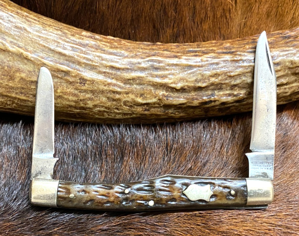 Winchester, Trademark, Made in USA., 2869 Gunstock Pattern Knife, 3 11/16\ Winchester, Trademark, Made in USA., 2869 Gunstock Pattern Knife, 3 11/16\