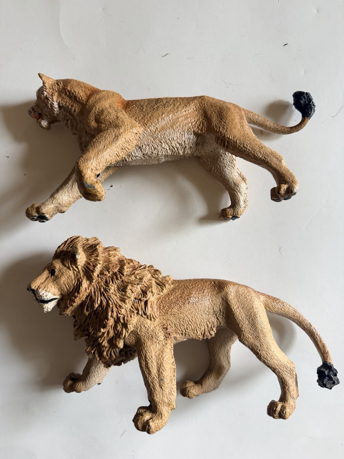 Safari Ltd Female/Male Lion Figure Wildlife Animal Toy 9.5 Vintage Heavy 9.5\
