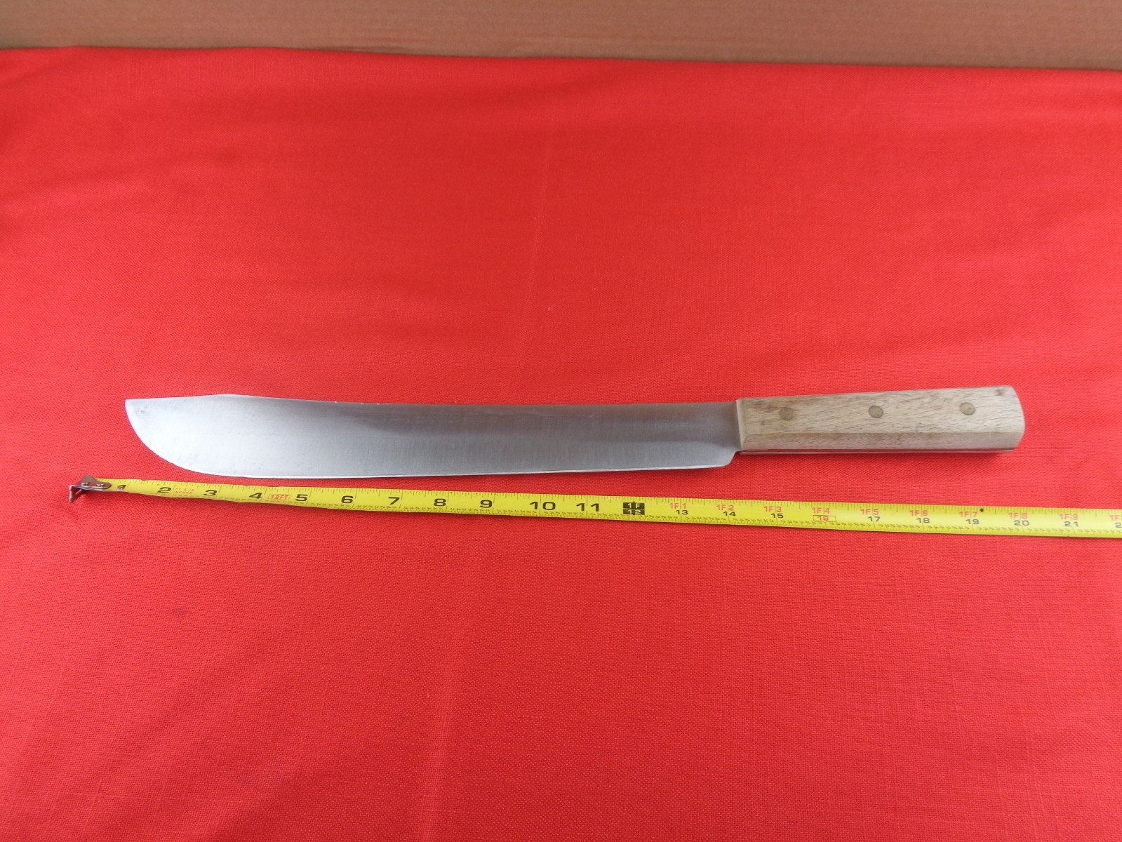 Clyde Cutlery Co., Clyde Ohio 1968 U. S. Military, Large Butcher Knife Clyde Cutlery Co., Clyde Ohio 1968 U. S. Military, Large Butcher Knife