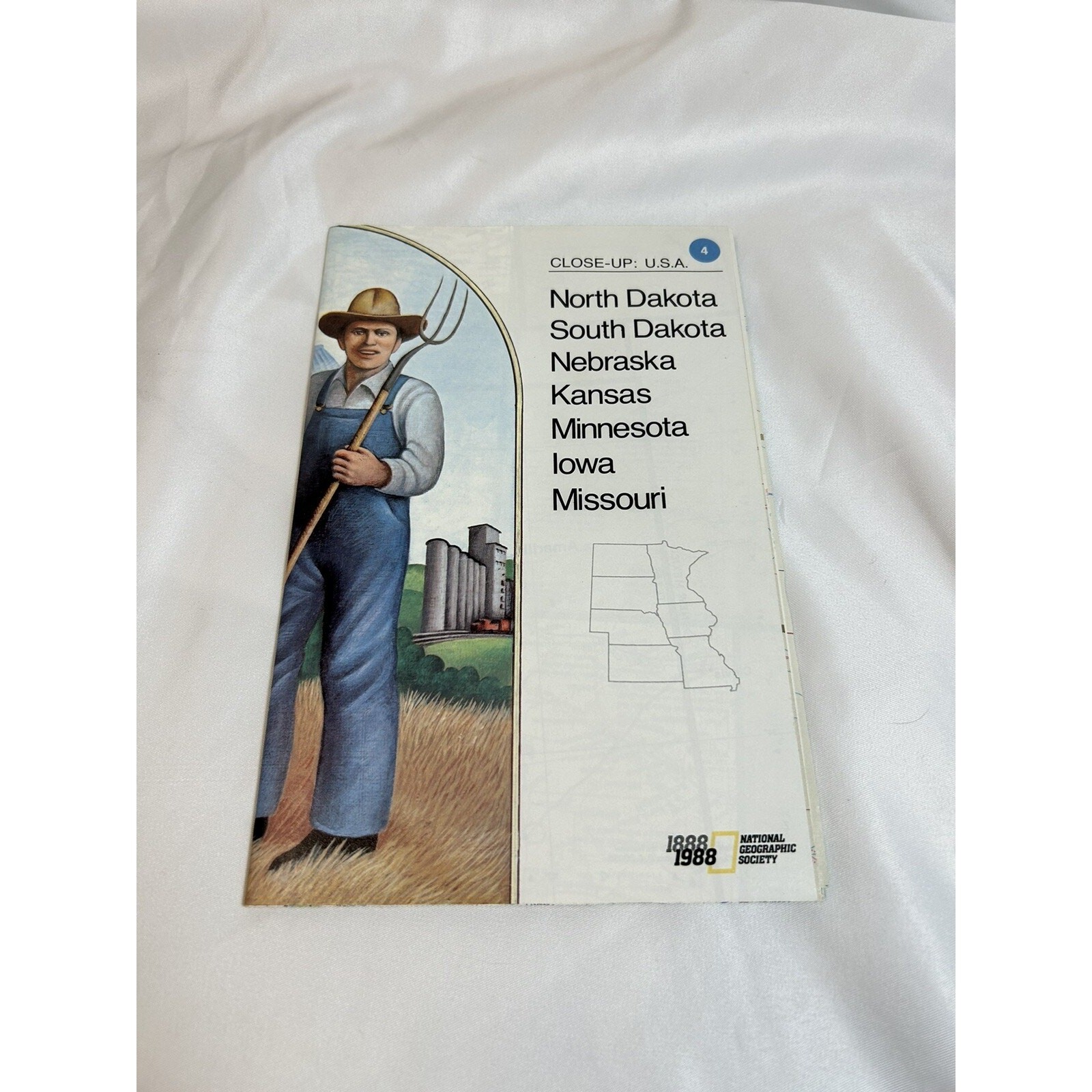 Vintage 1988 North South Dakota Kansas Closeup Map National Geographic Society