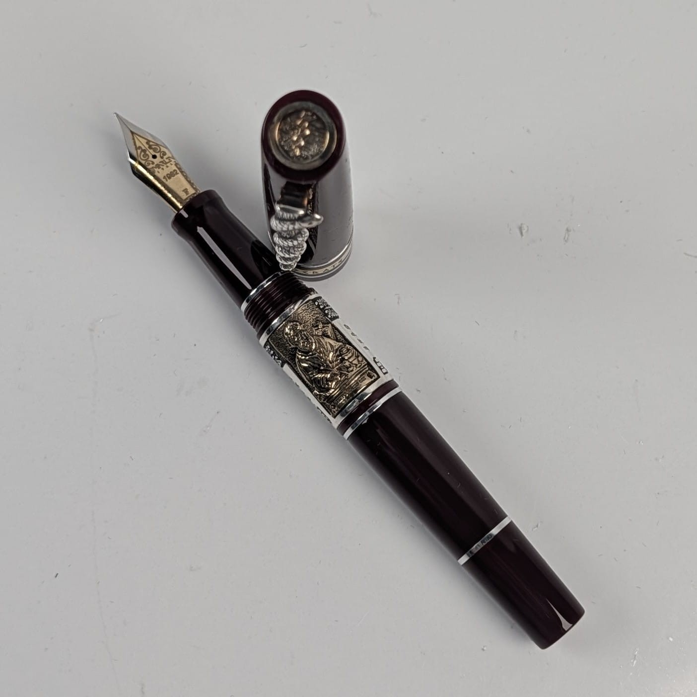 Marlen Burgundy Italian Resin Hippocrates Fountain Pen