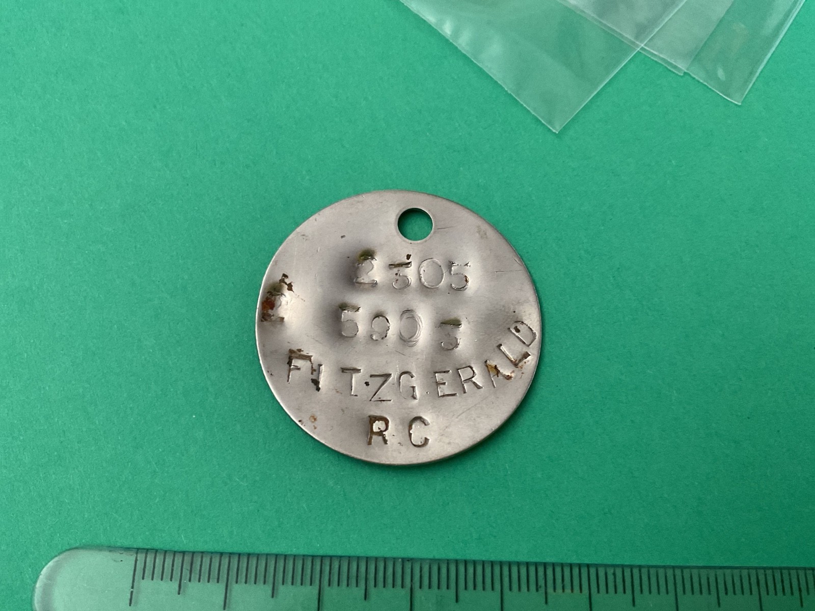 British vintage army  military dog identification tag    B2571