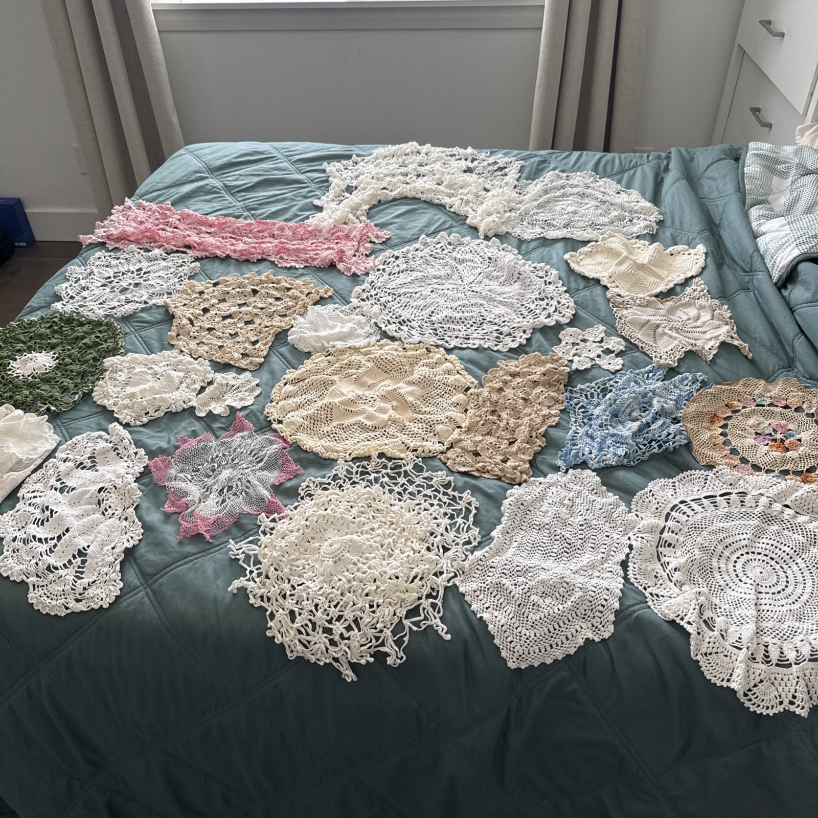 Vtg 33 Lot Hand Crochet + Lace Vinyl Synthetic Doilies Assorted Shapes