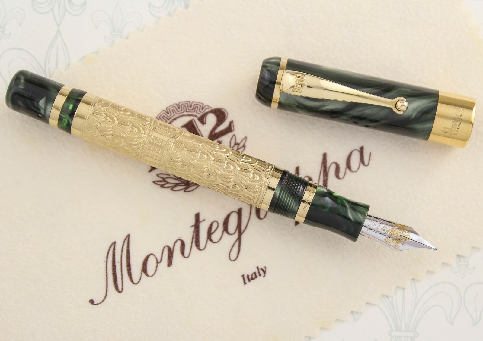 Montegrappa Harrods Knightsbridge Solid 18K Gold LE Fountain Pen - Artist Proof Montegrappa Harrods Knightsbridge Solid 18K Gold LE Fountain Pen - Artist Proof
