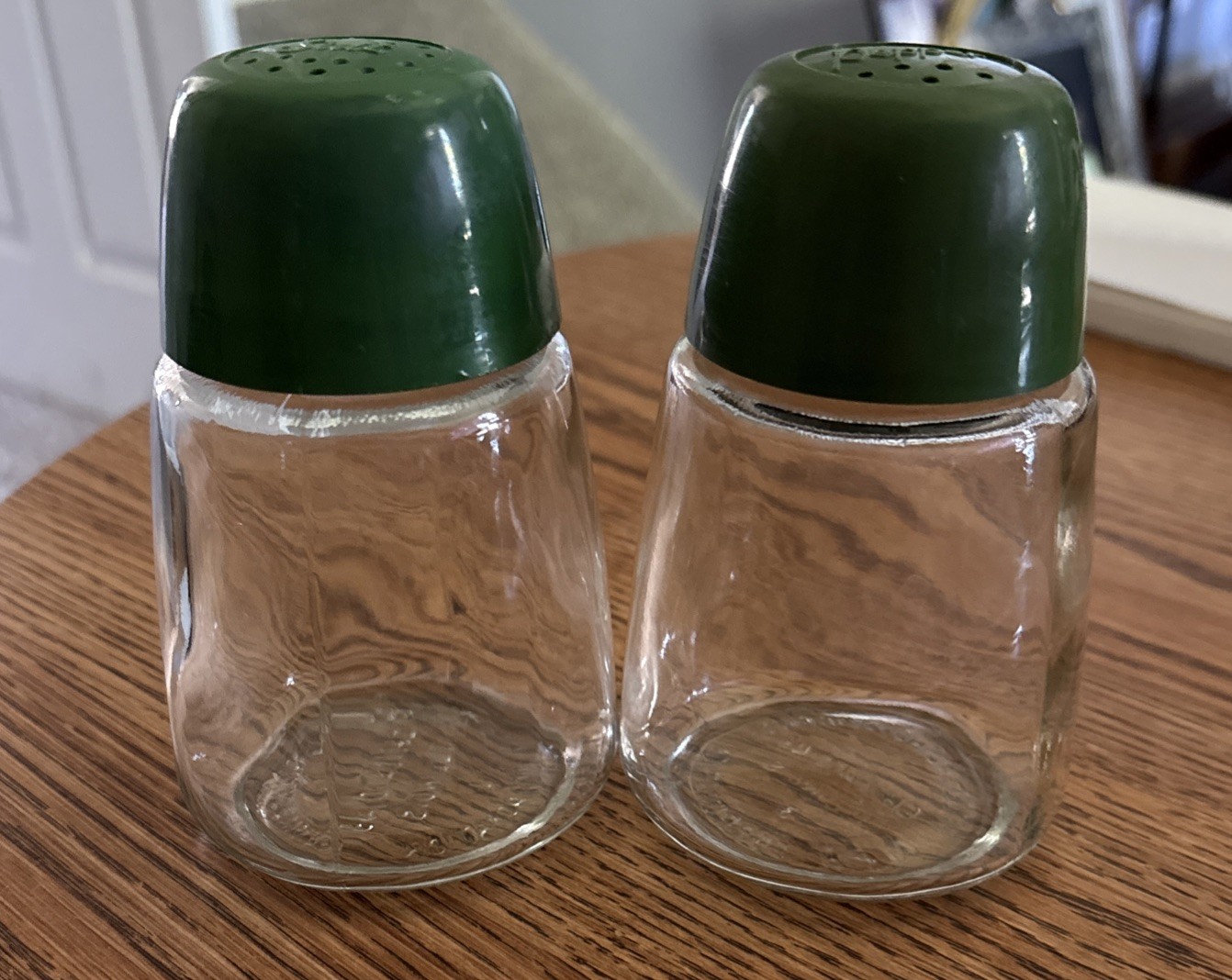 Vintage Federal Housewares Glass S & P Shakers Green Tops Mid Century