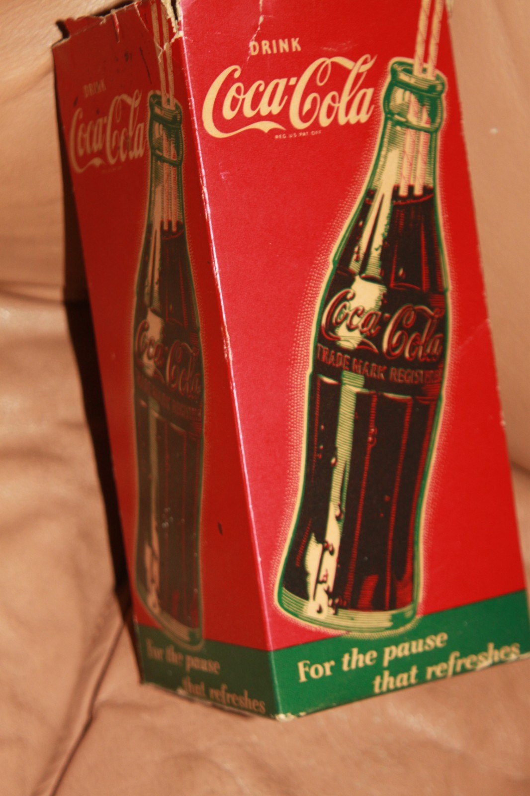1950'S ORIGINAL COCA COLA BOX WITH LOTS OF ORIGINAL STRAWS HARD TO FIND TODAY