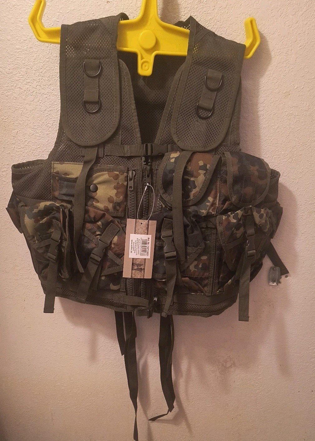 New W/Tags Military Assault Combat Mil-Tec Sturm Germany 9 Pocket Combat Vest