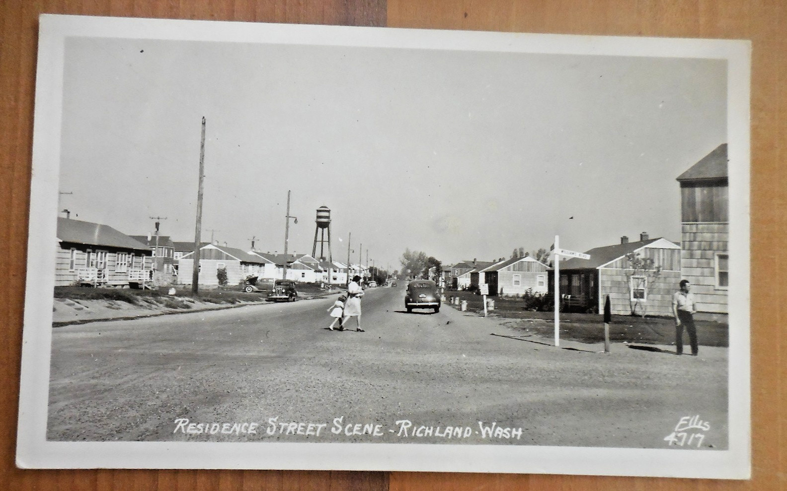 Richland Washington Residence Street Scene Ellis Real Photo Postcard RPPC