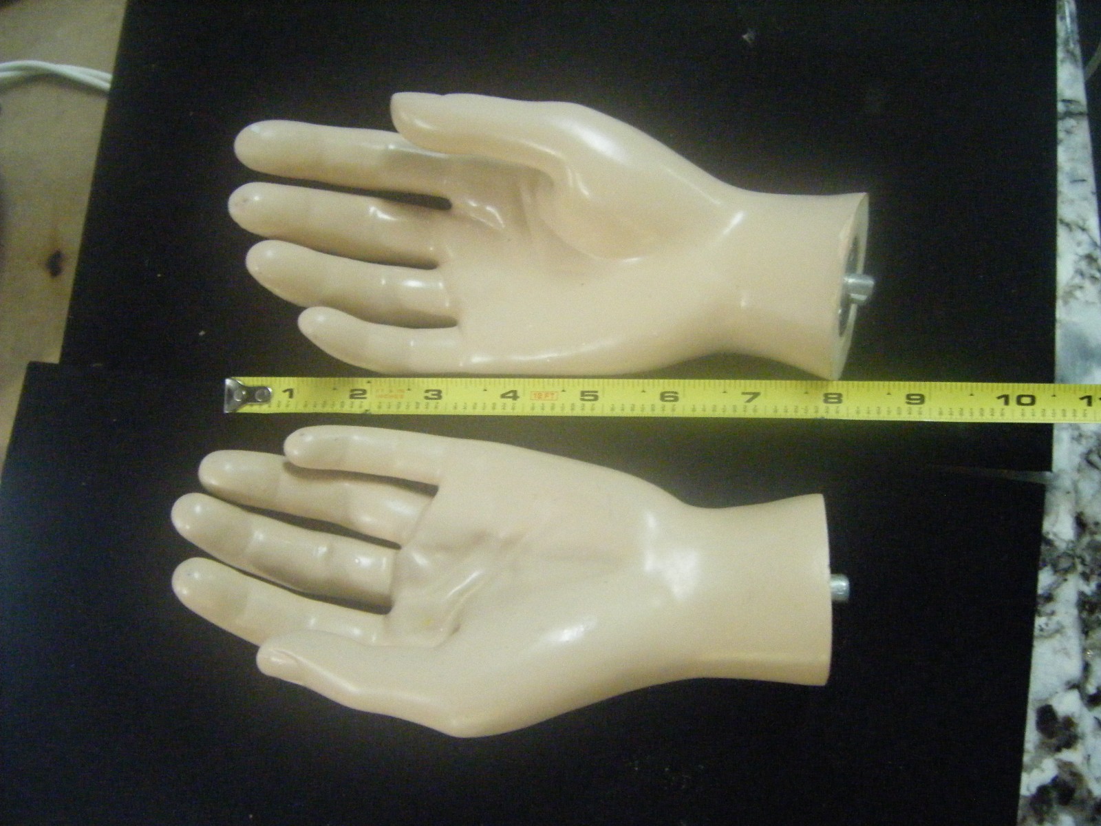 Vintage Mannequin women\'s Right and left Hand Prop Jewelry Display