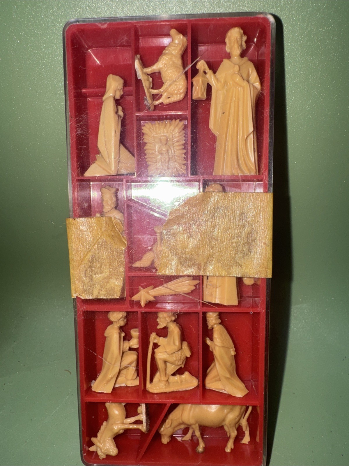 Vintage 1960s West German Miniature Nativity Scene 15 Pieces with Case,tiny Vintage 1960s West German Miniature Nativity Scene 15 Pieces with Case,tiny