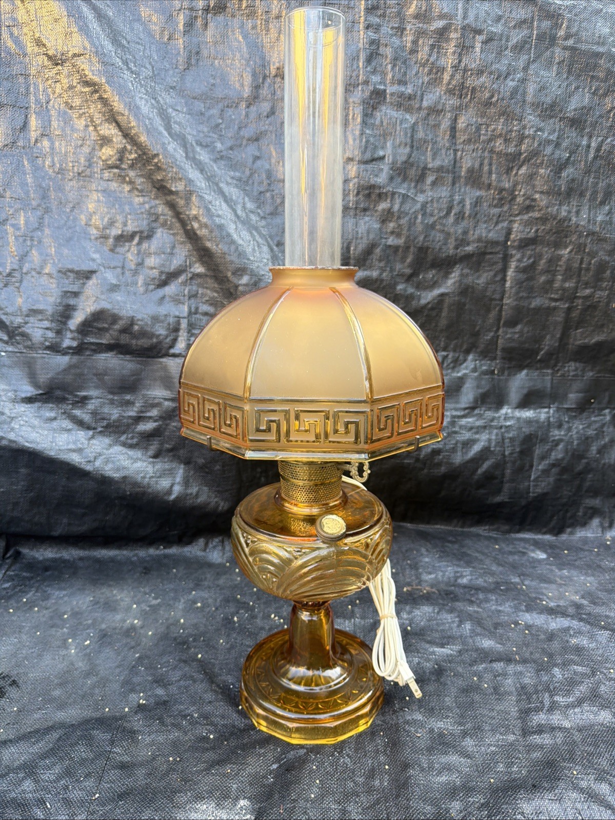 Rare LG Wright Amber Glass Electric Lamp 26”