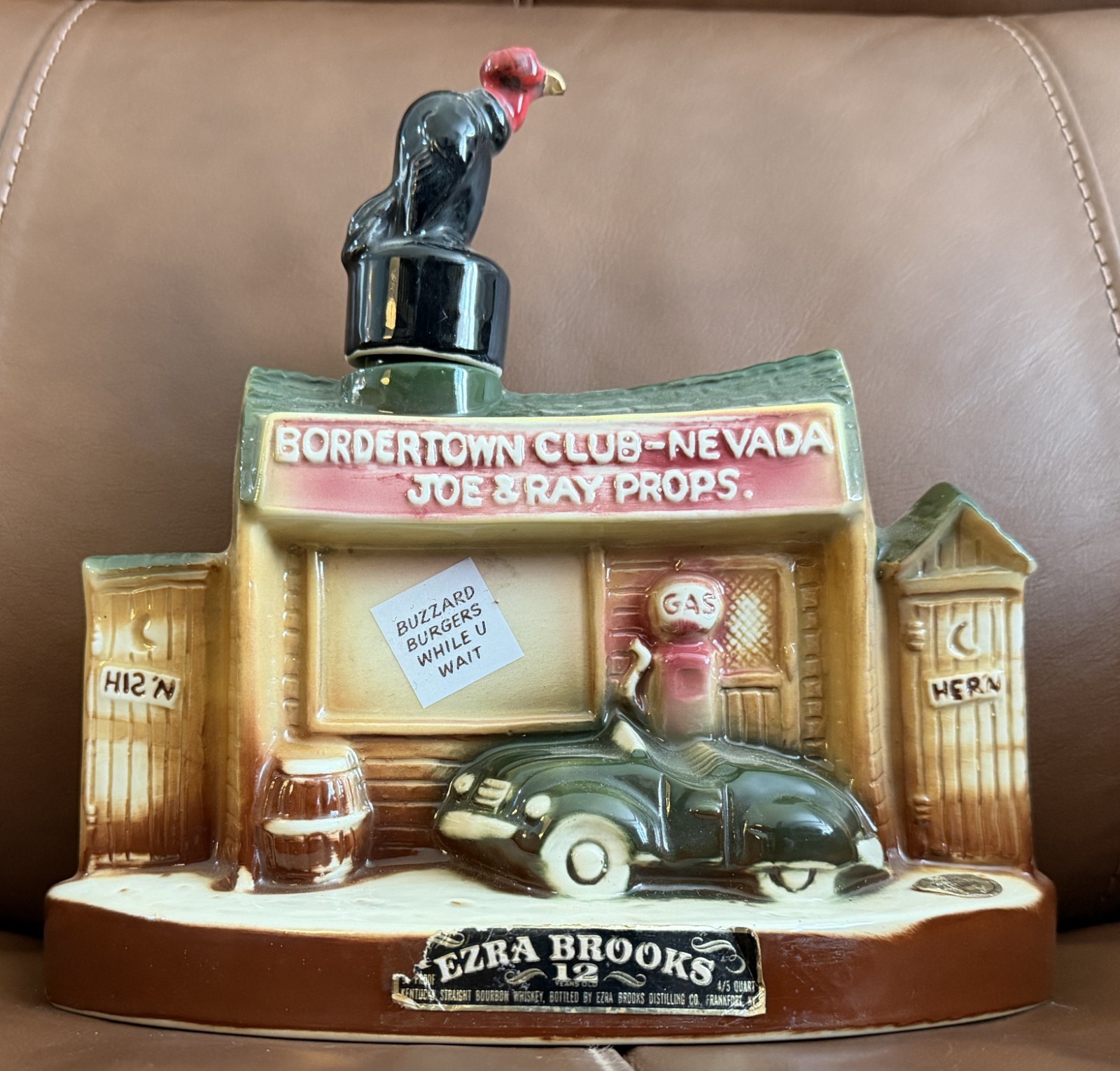 VINTAGE 1970 EZRA BROOKS BORDERTOWN CLUB NEVADA BUZZARD GAS STATION DECANTER