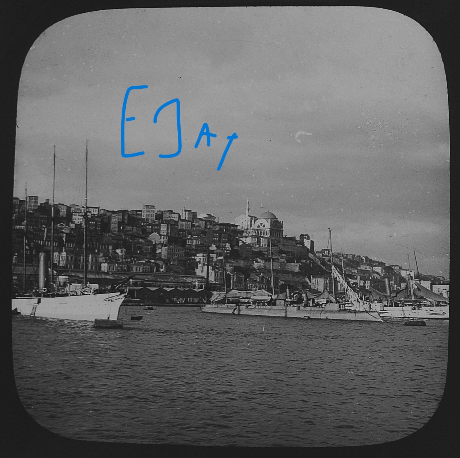 Photo THE BALKAN WARS Magic Lantern Slide ISTANBUL SHIPS AT SALI PAZAR C1913