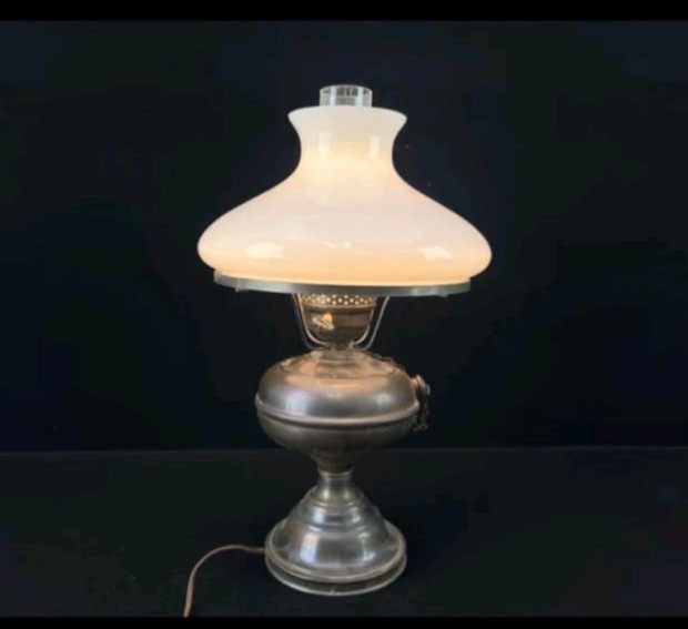 Vintage Electrified Hurricane Lamp