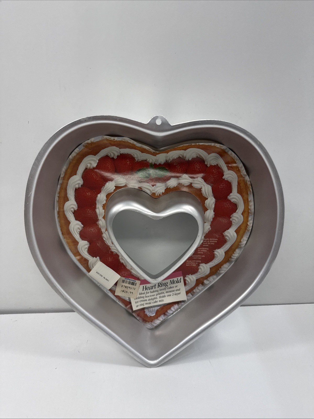 Wilton Heart Cake Pan 2105-3219 Wilton Heart Cake Pan 2105-3219