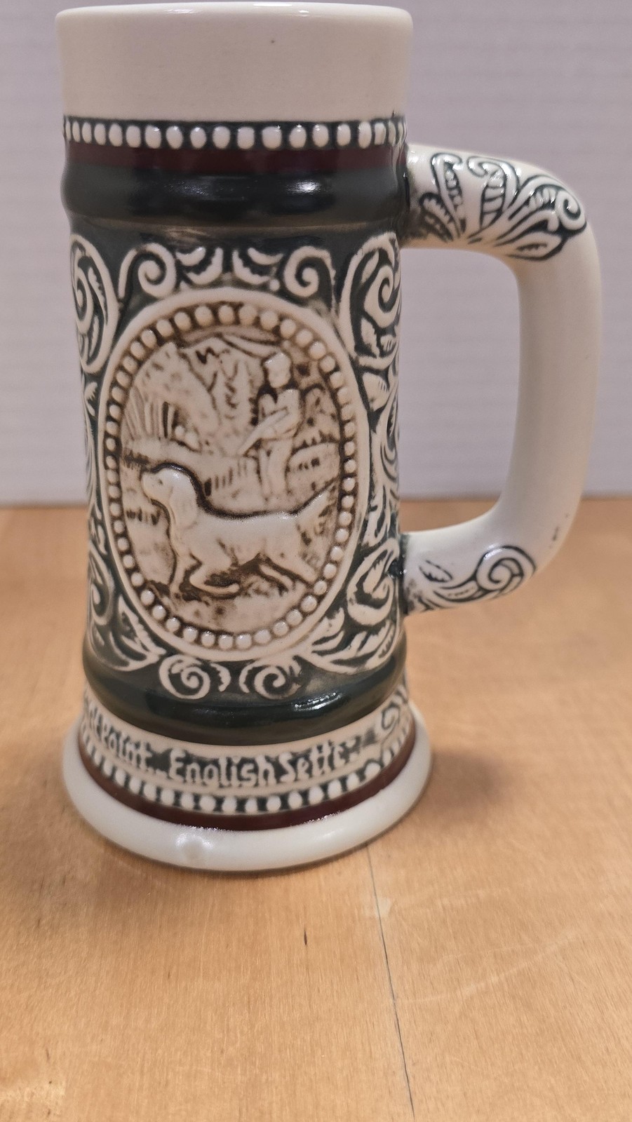 Vintage 1983 Avon Brazil Ceramic Stein Mug Hunting Fishing Dog Fish 025854