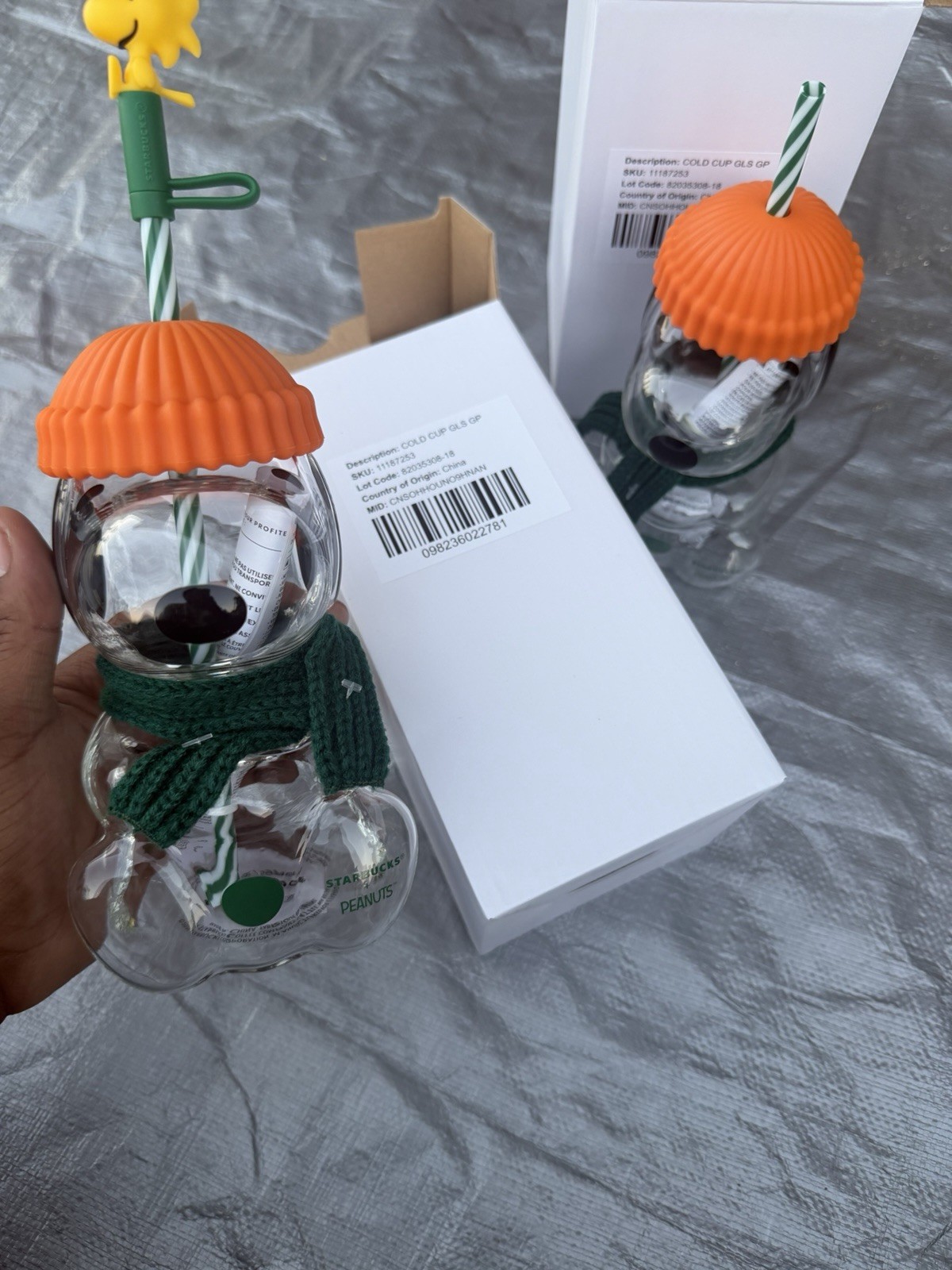 Starbucks x Peanuts Snowman Glass Cold Cup Holiday Exclusive New in Box