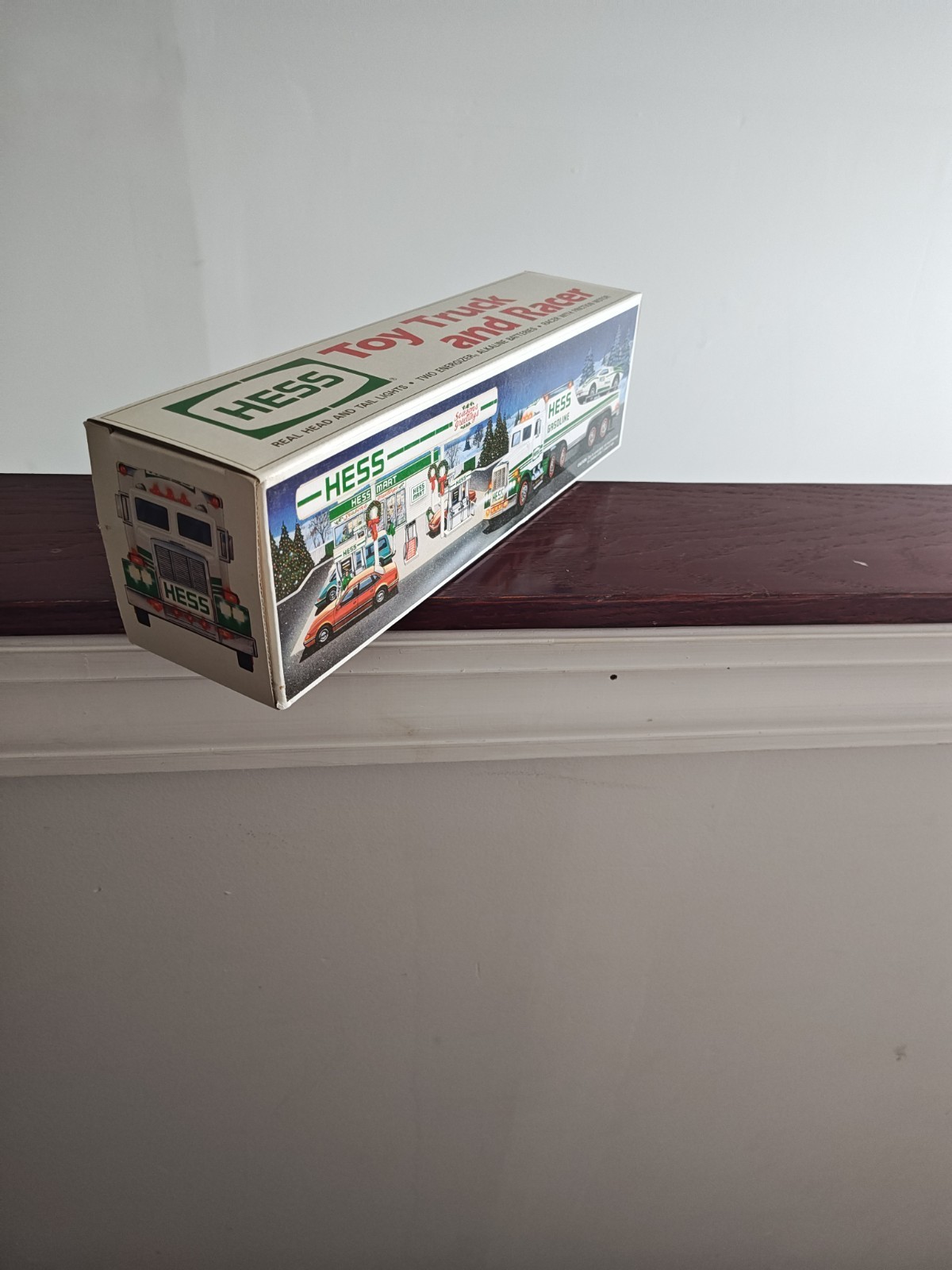 Hess 2006 Truck & Helicopter - White/Green - NIB - Never Opened