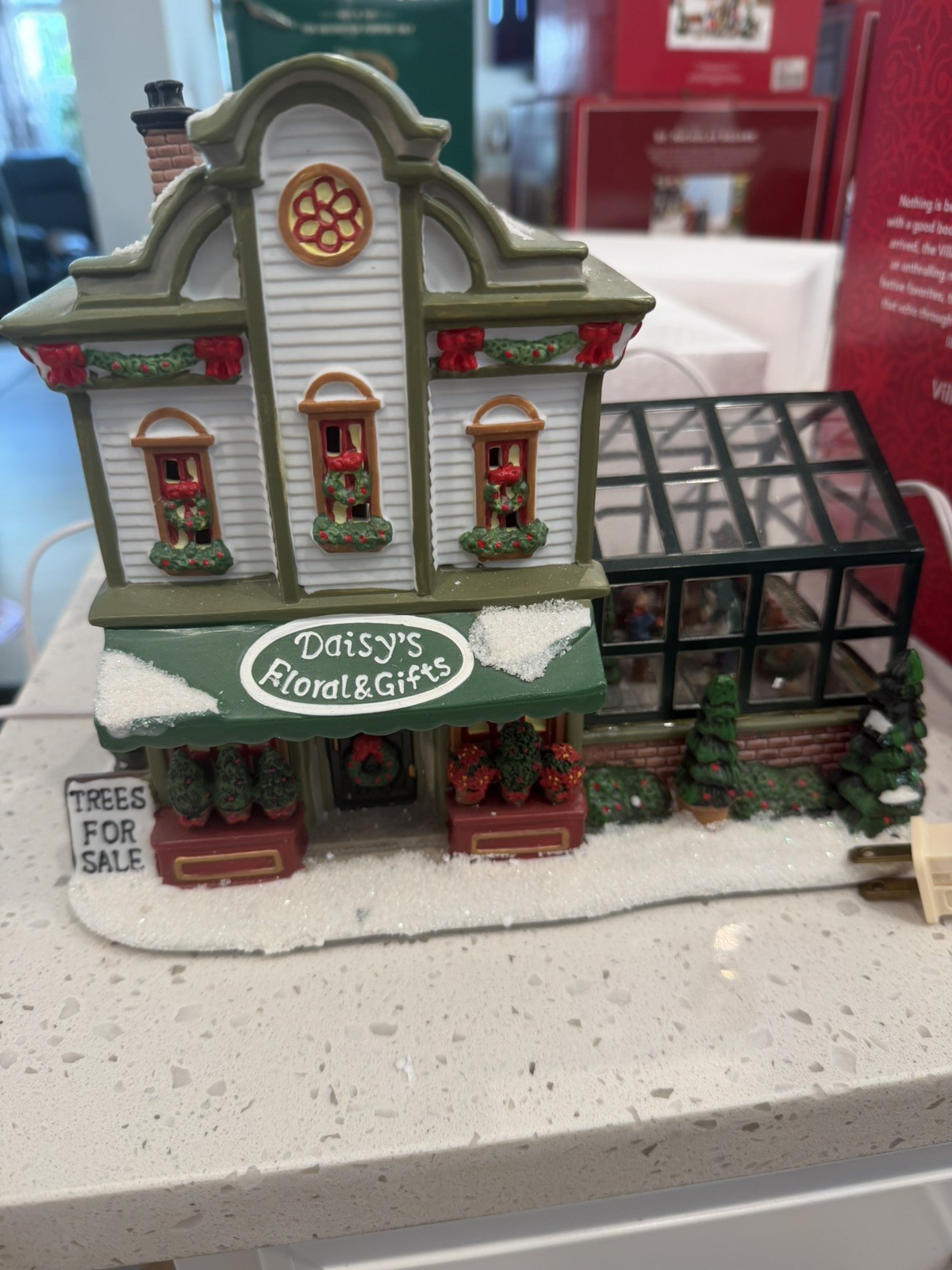 St Nicholas Square Village Collection Daisys Florals And Gifts Lighted