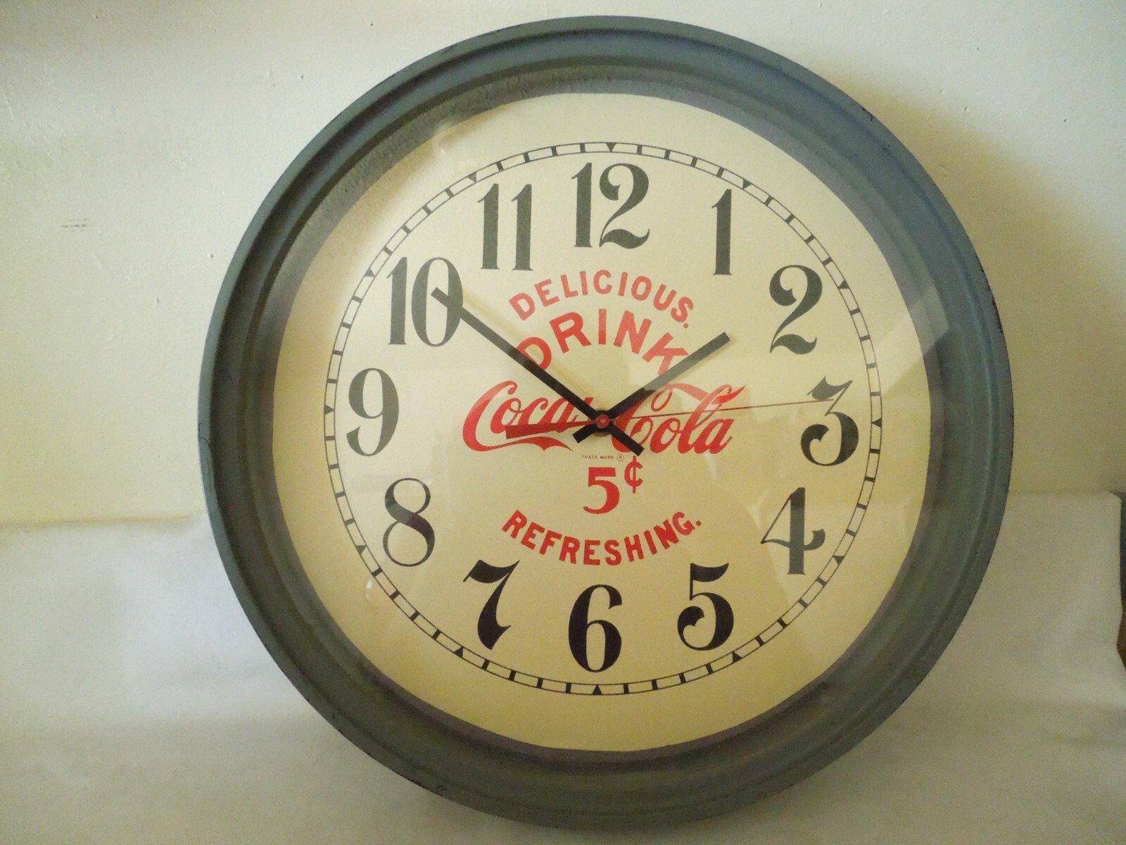 Vintage Style Coca Cola Wall Clock 15\