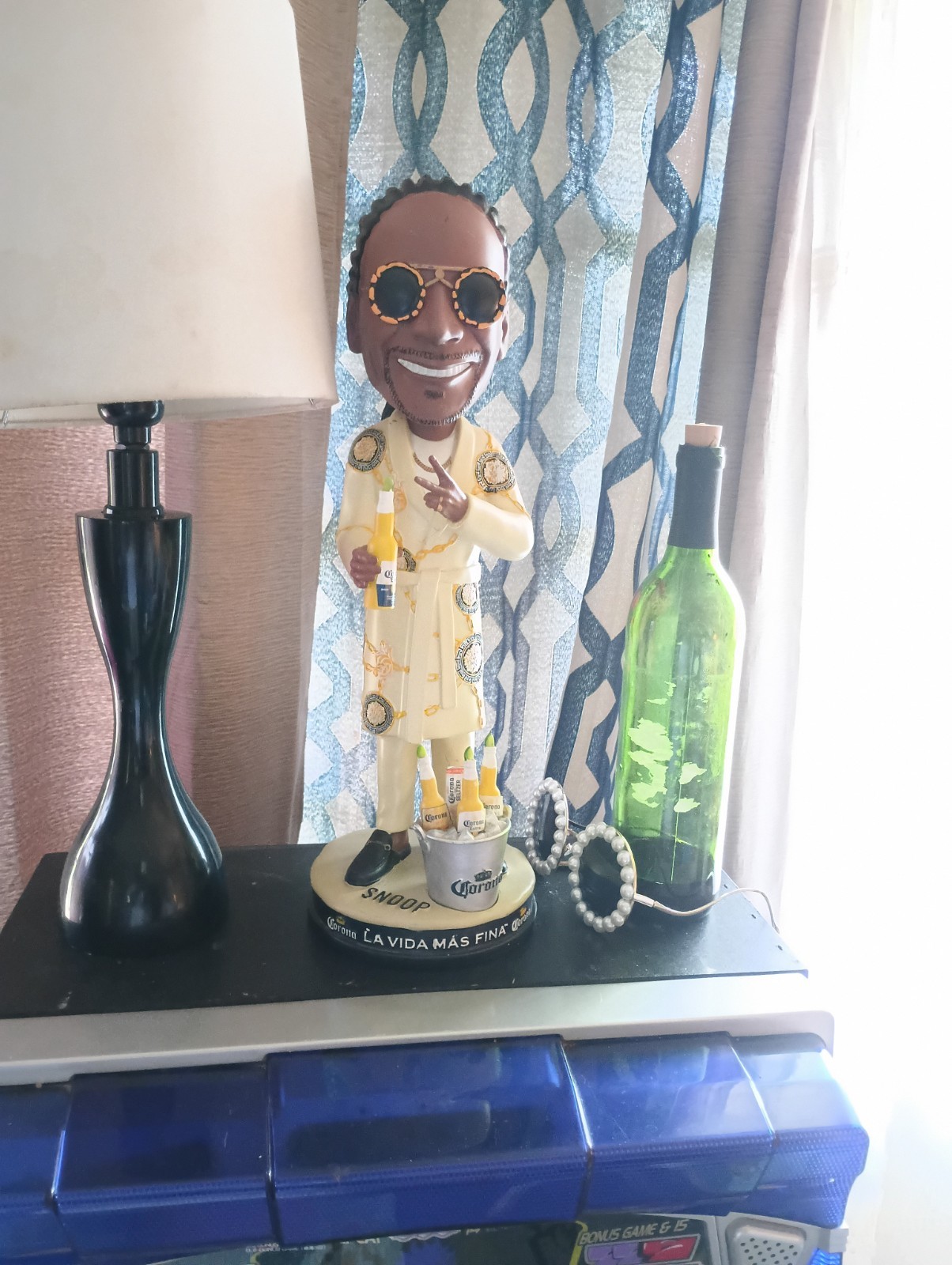 vintage snoop dog statue