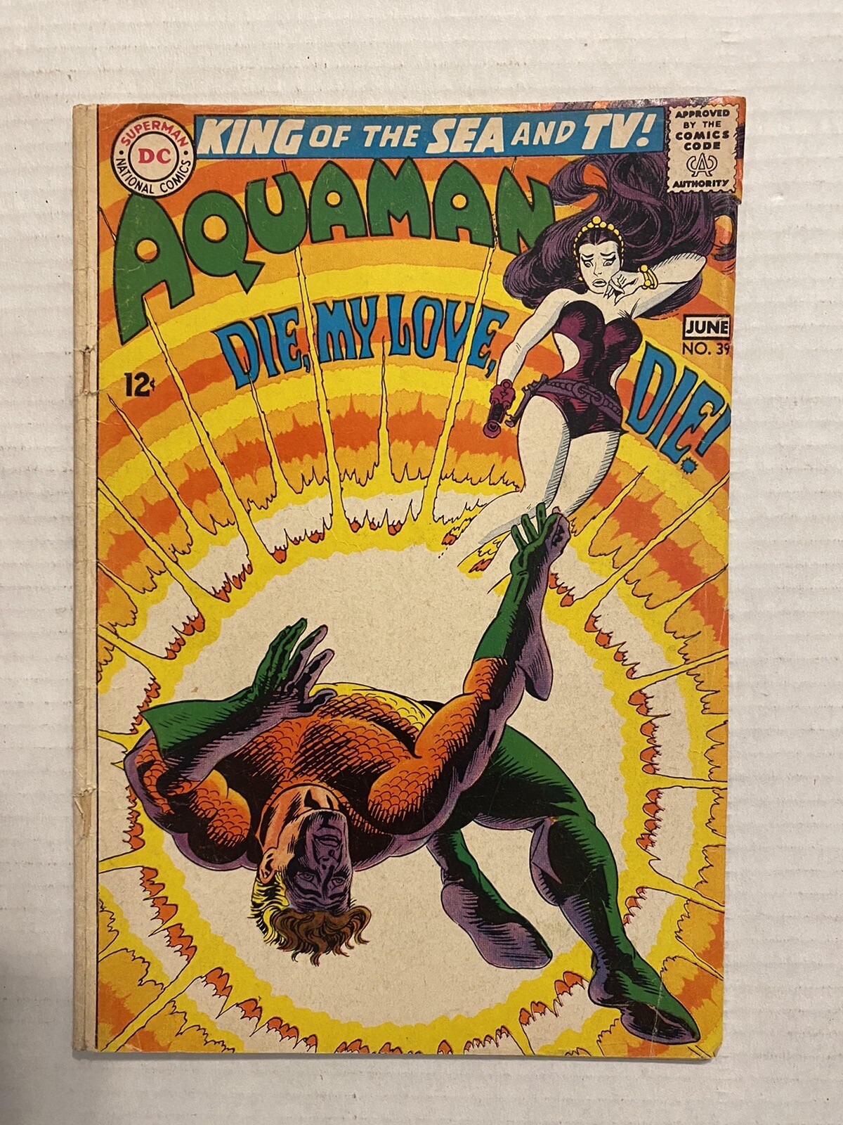 AQUAMAN # 39. 1ST SERIES. jUNE 1968. DC How To Kill A King AQUAMAN # 39. 1ST SERIES. jUNE 1968. DC How To Kill A King