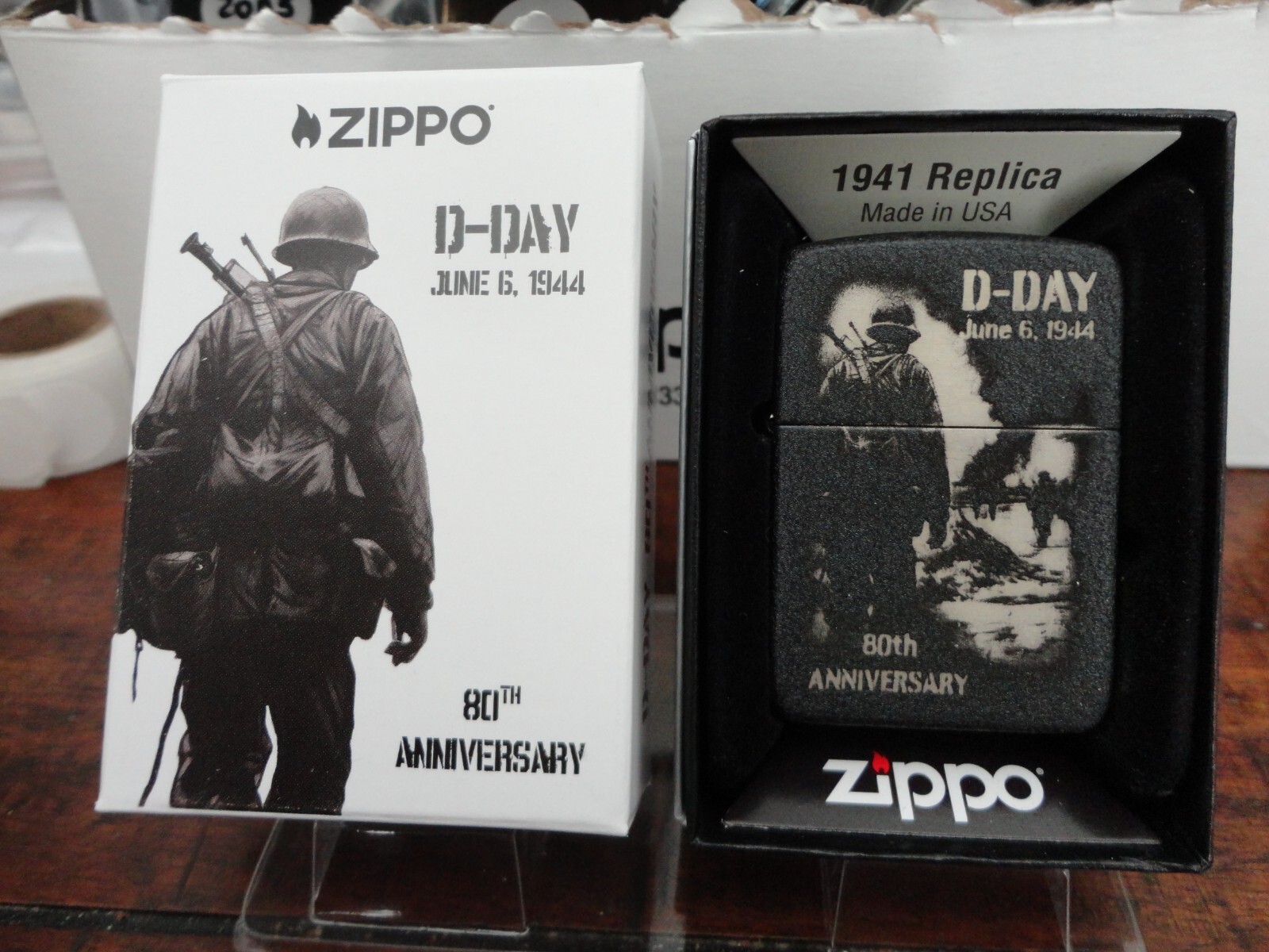 WWII 80th ANNIVERSARY D-DAY 1941 REPLICA BLACK CRACKLE ZIPPO LIGHTER LIMITED